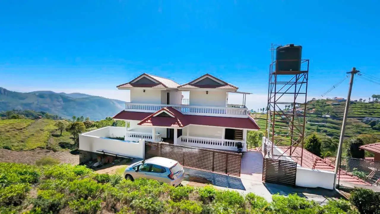 The Royale Ridge The Royale Ridge