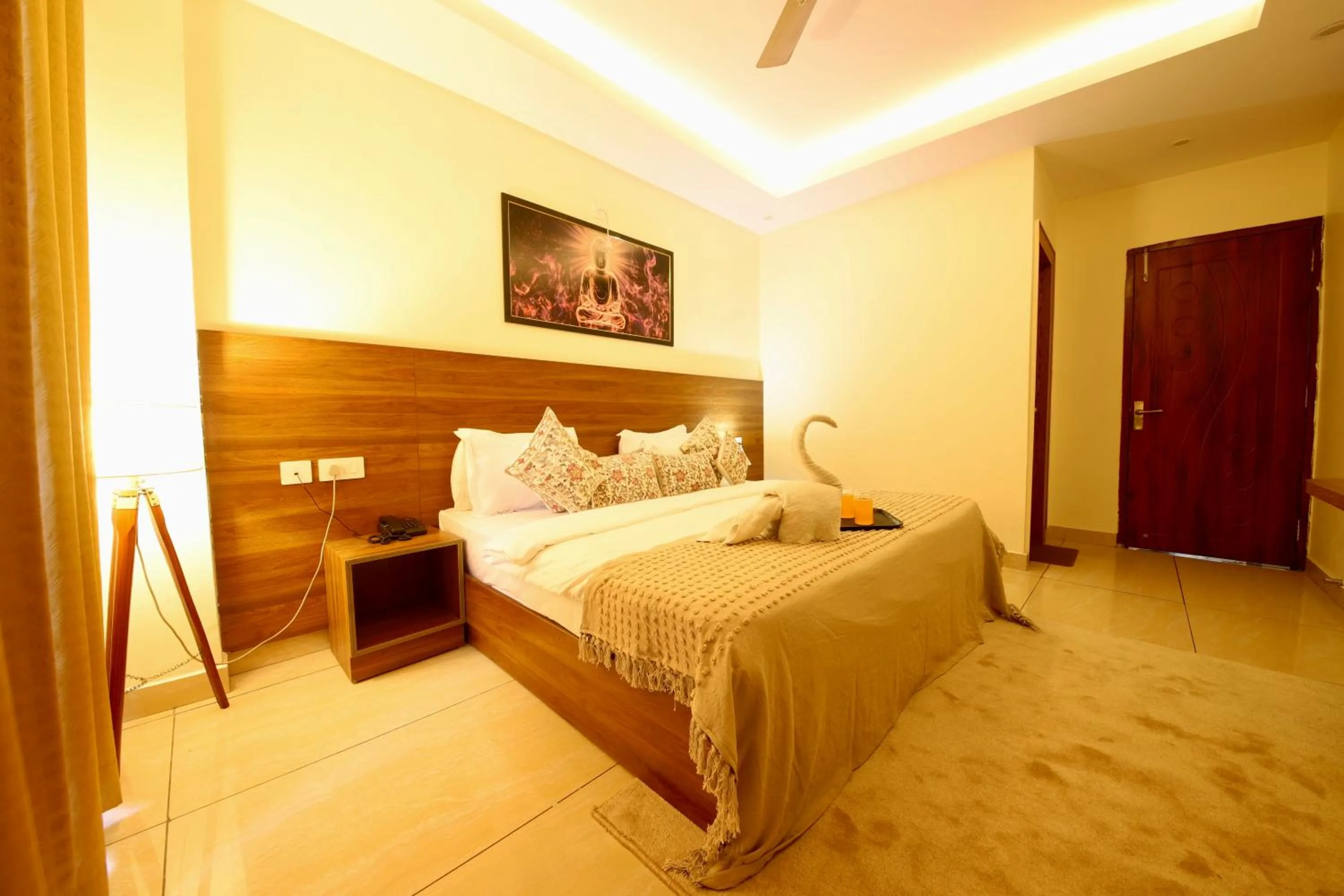 Bed in Perfectstayz Value Forest Valley Near Waterfall