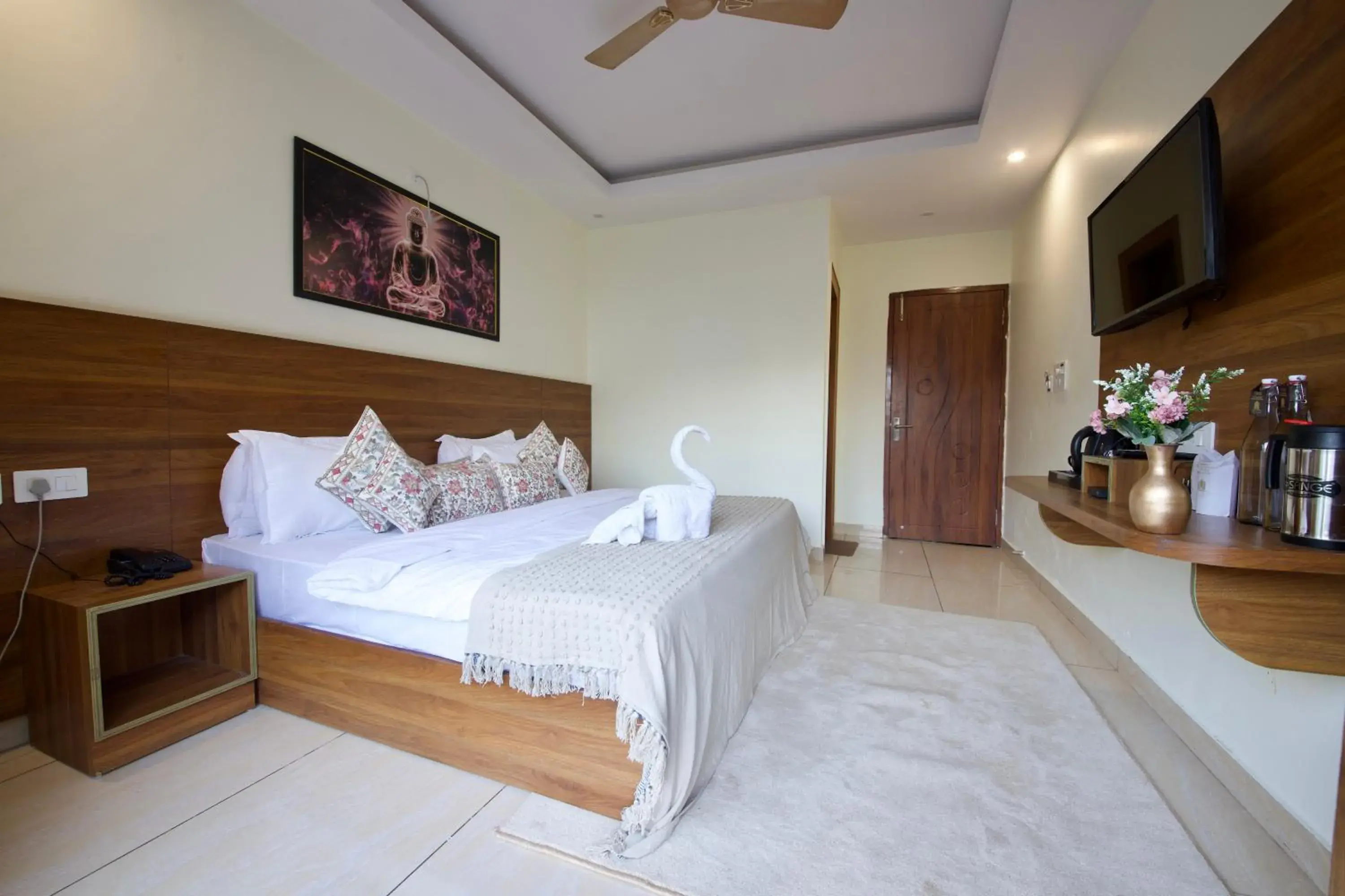 Bedroom, Bed in Perfectstayz Value Forest Valley Near Waterfall Bedroom, Bed in Perfectstayz Value Forest Valley Near Waterfall