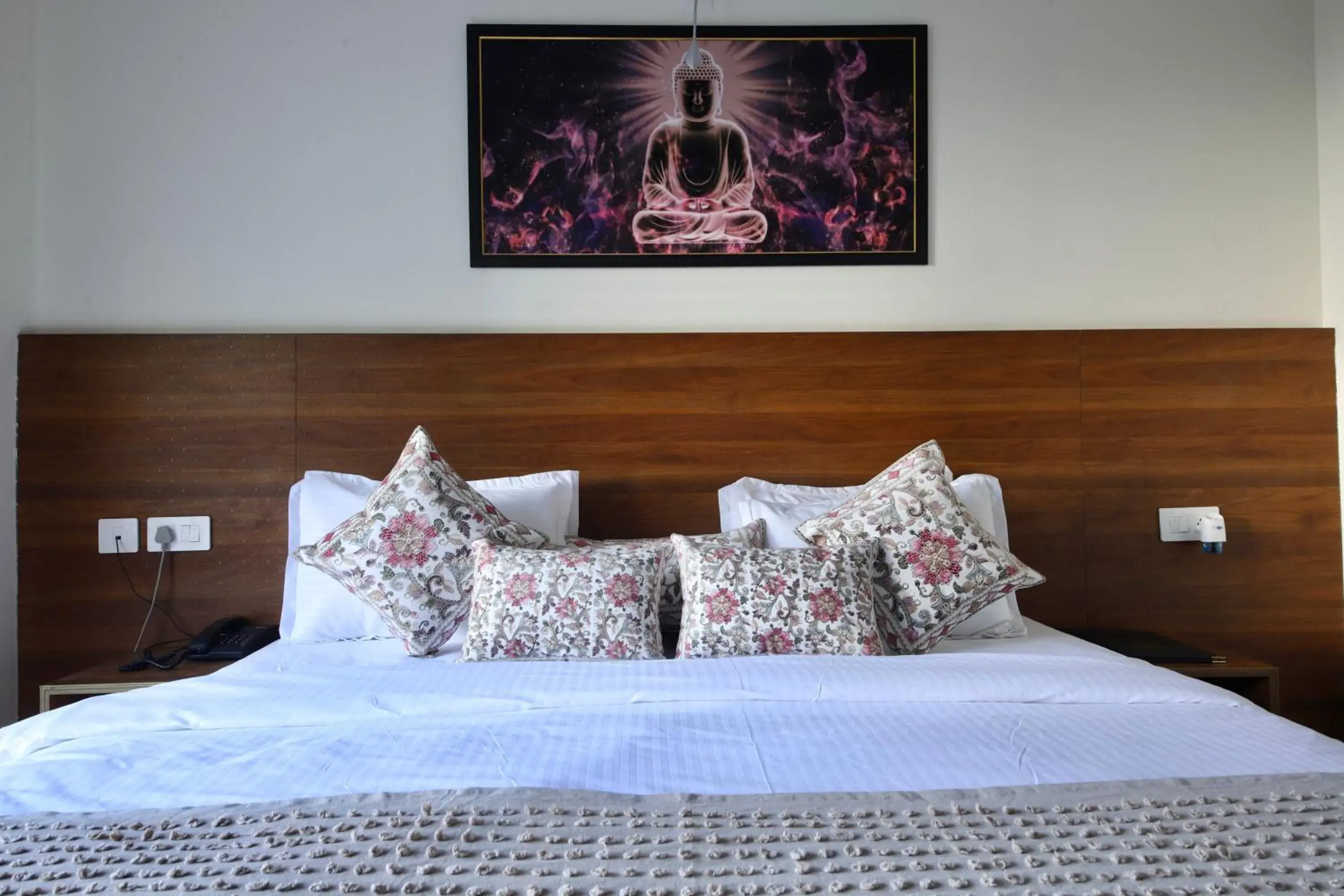 Bedroom, Bed in Perfectstayz Value Forest Valley Near Waterfall Bedroom, Bed in Perfectstayz Value Forest Valley Near Waterfall