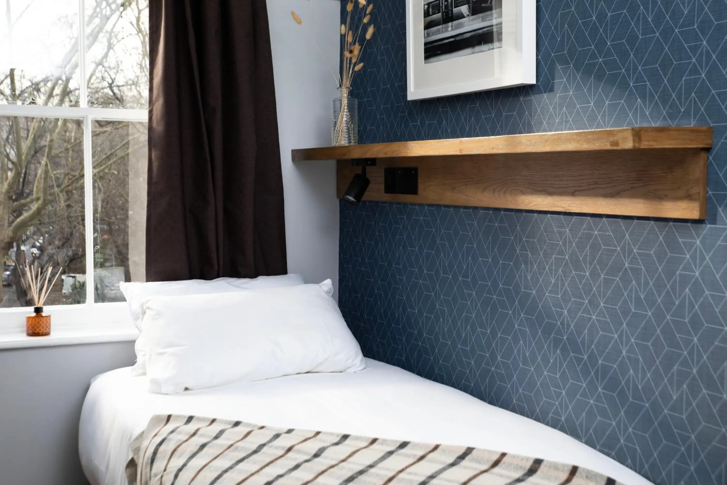 Bed in Bob W Hyde Park Bed in Bob W Hyde Park