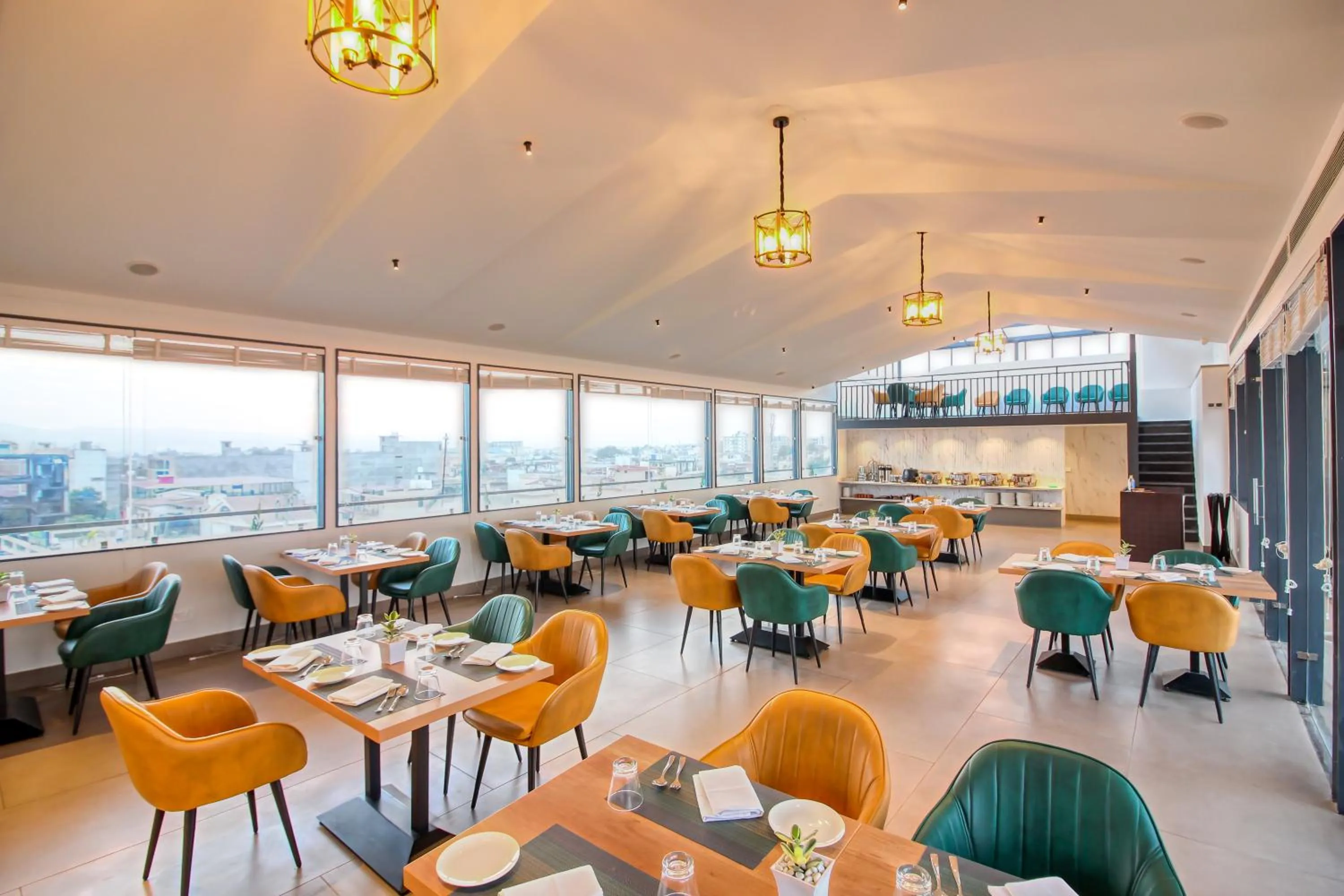 Restaurant/places to eat in SJ PARADISE