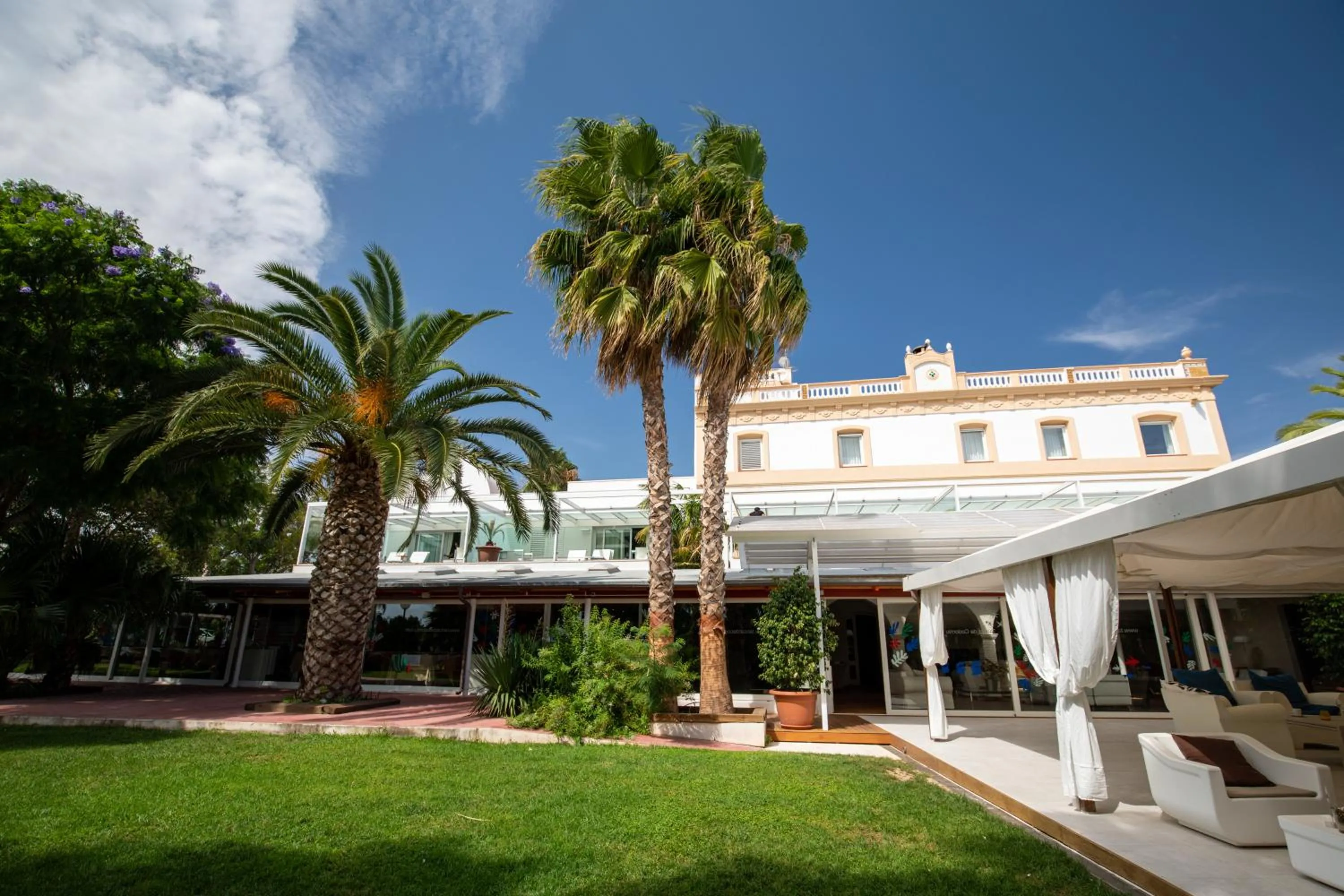 Property building in Tancat de Codorniu