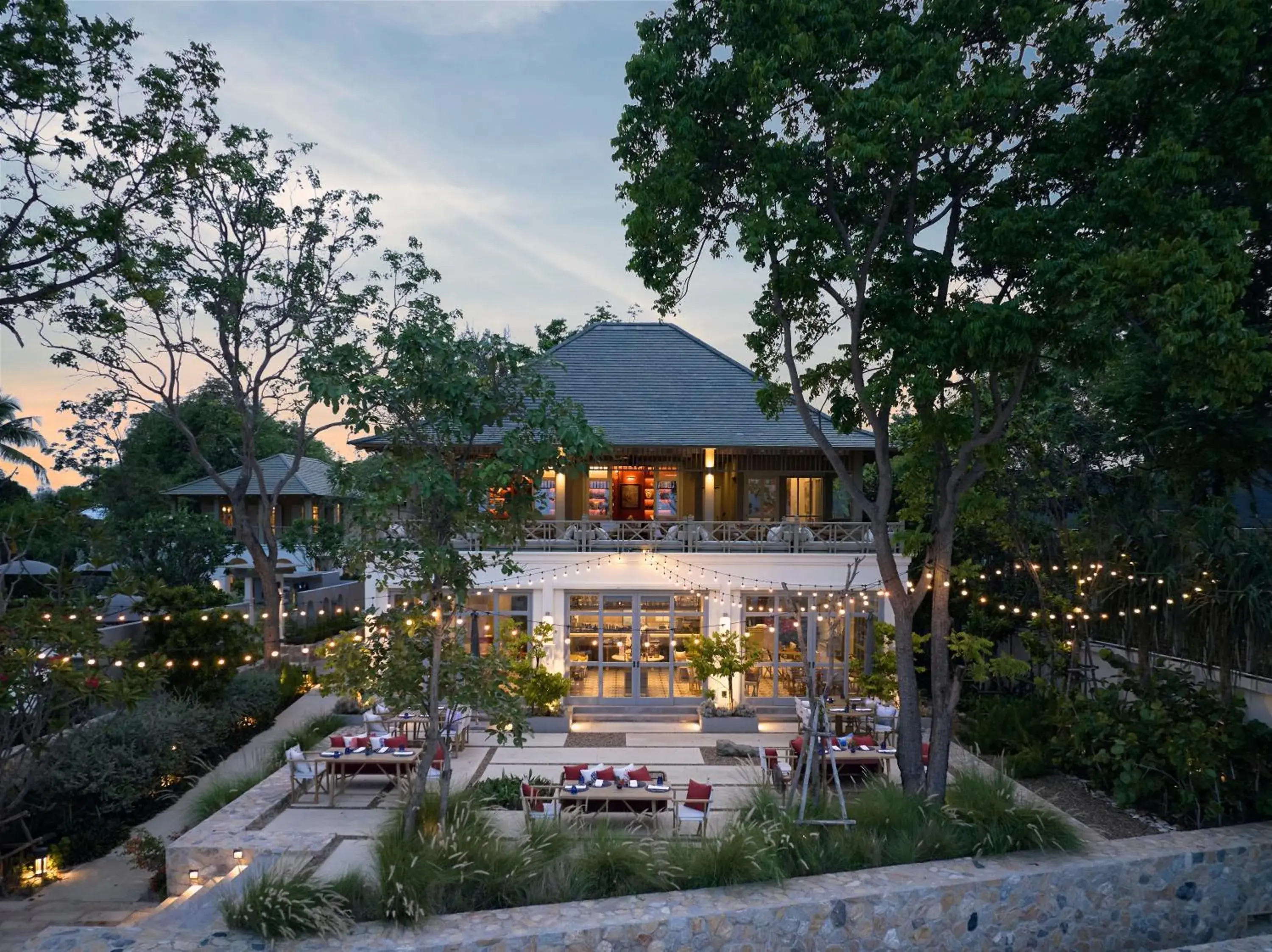 Restaurant/places to eat in CHARRAS Bhawan Hotel and Residences Restaurant/places to eat in CHARRAS Bhawan Hotel and Residences