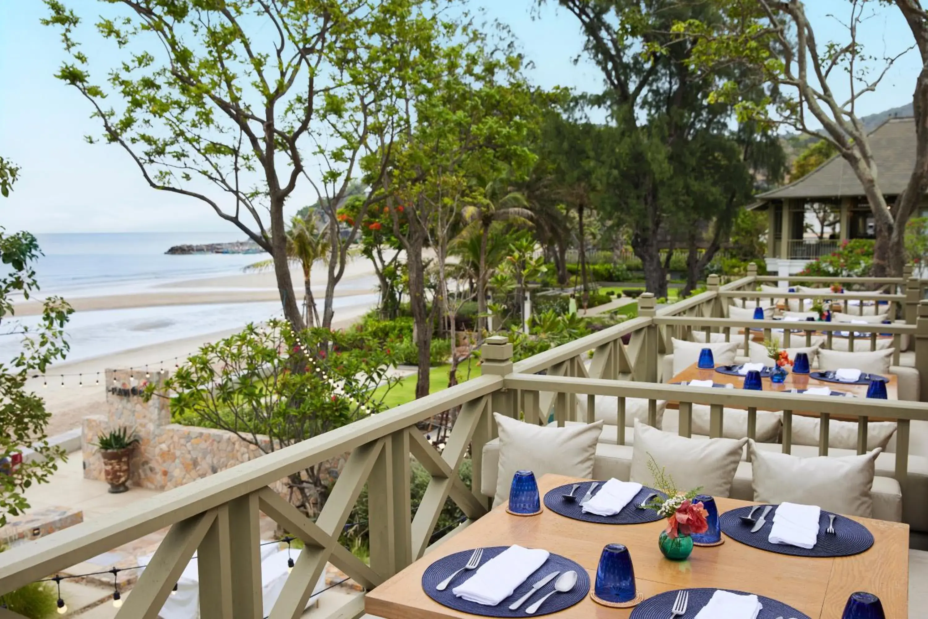 Restaurant/places to eat in CHARRAS Bhawan Hotel and Residences Restaurant/places to eat in CHARRAS Bhawan Hotel and Residences