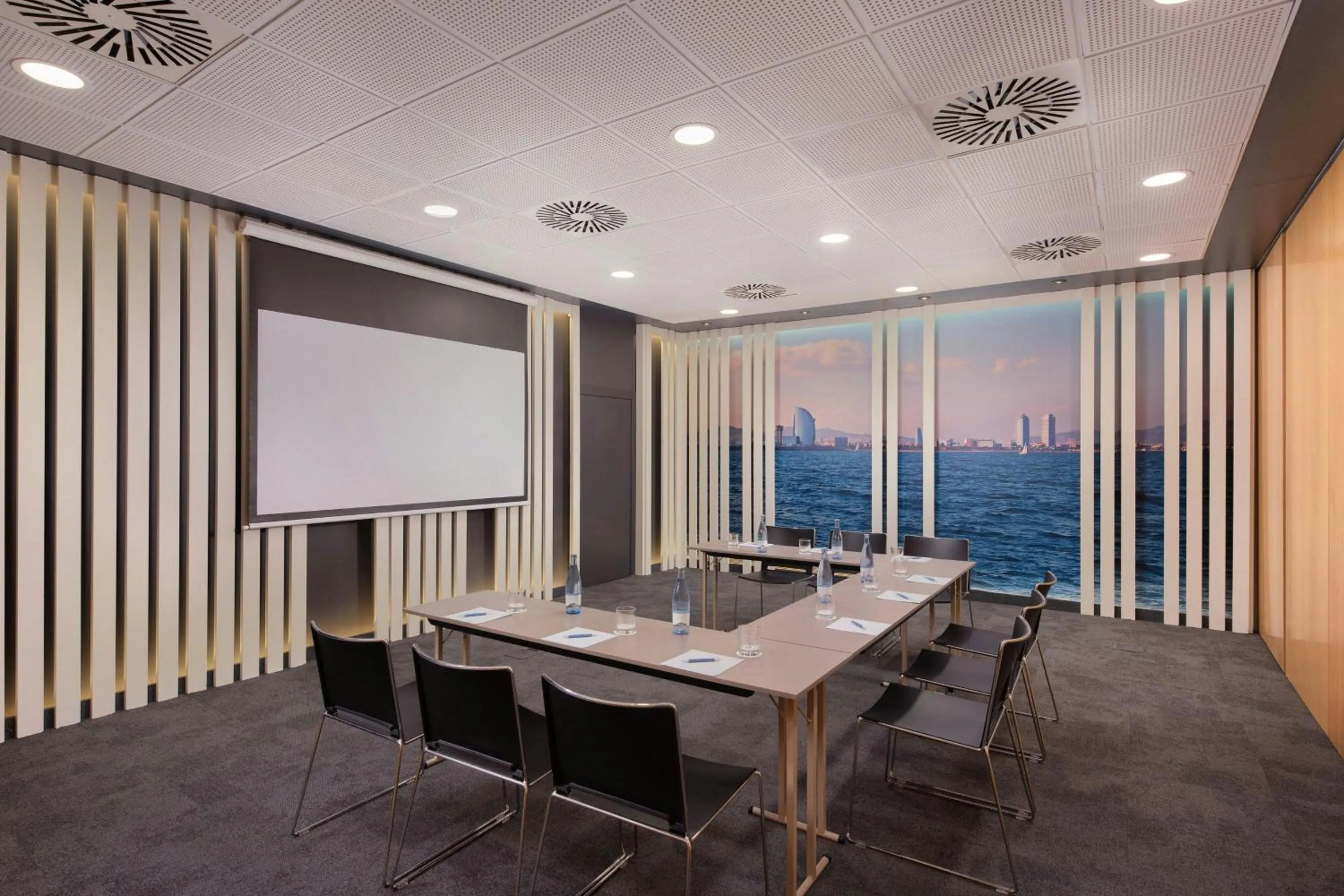Meeting/conference room in Four Points by Sheraton Barcelona Diagonal