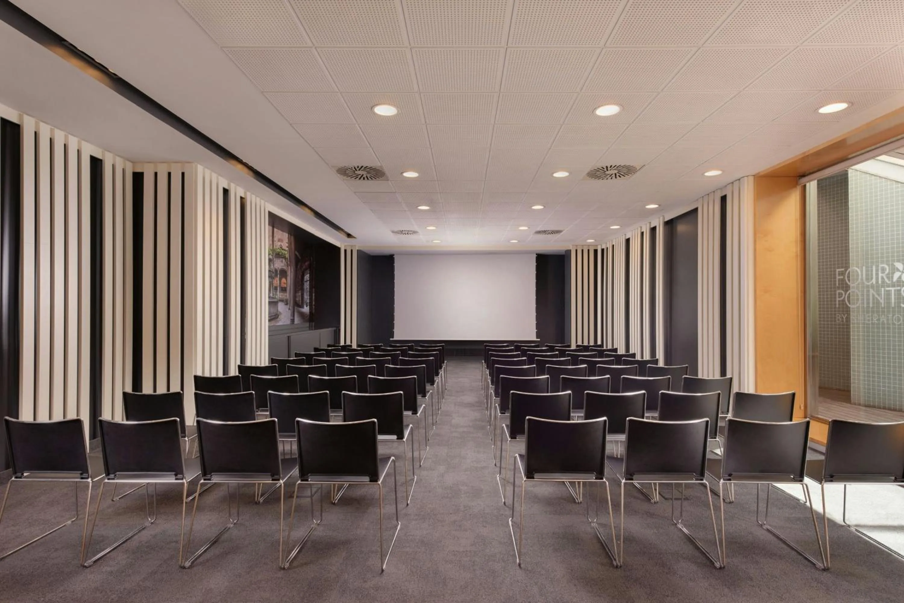 Meeting/conference room in Four Points by Sheraton Barcelona Diagonal