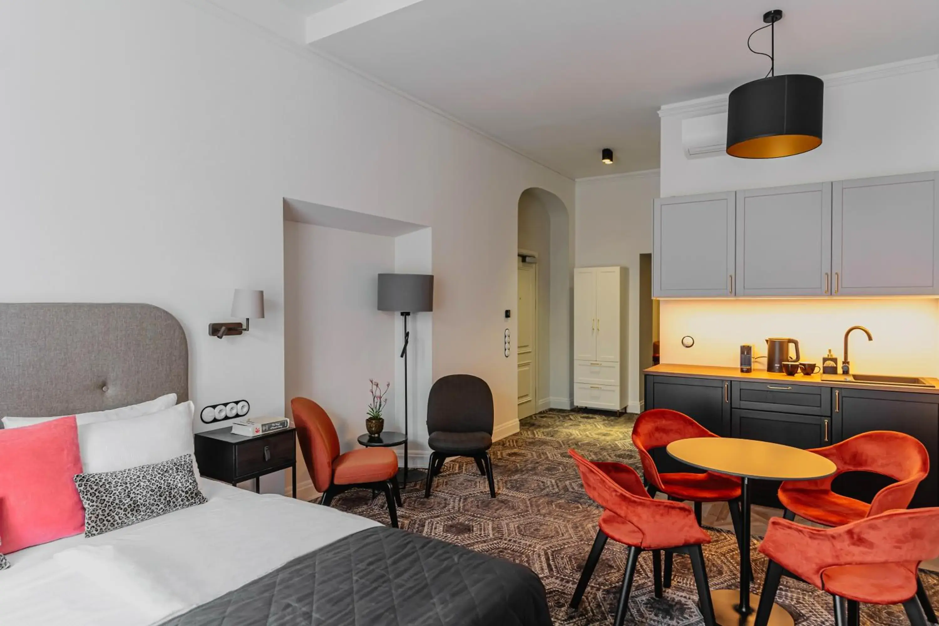 Bedroom in N33 Premium Apartments Old Town Kraków - Destigo Hotels Bedroom in N33 Premium Apartments Old Town Kraków - Destigo Hotels