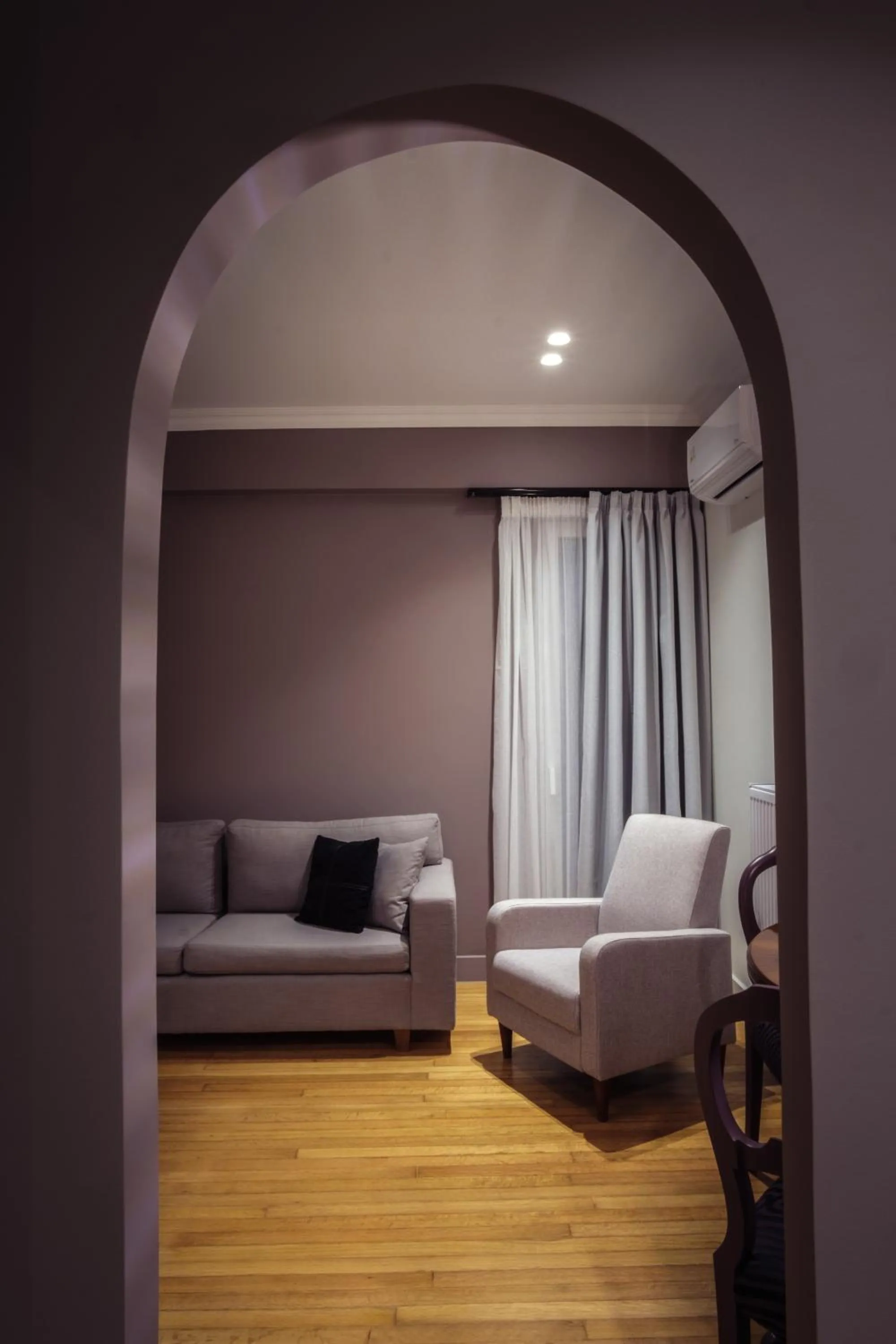 Seating area in K23 Color Suites