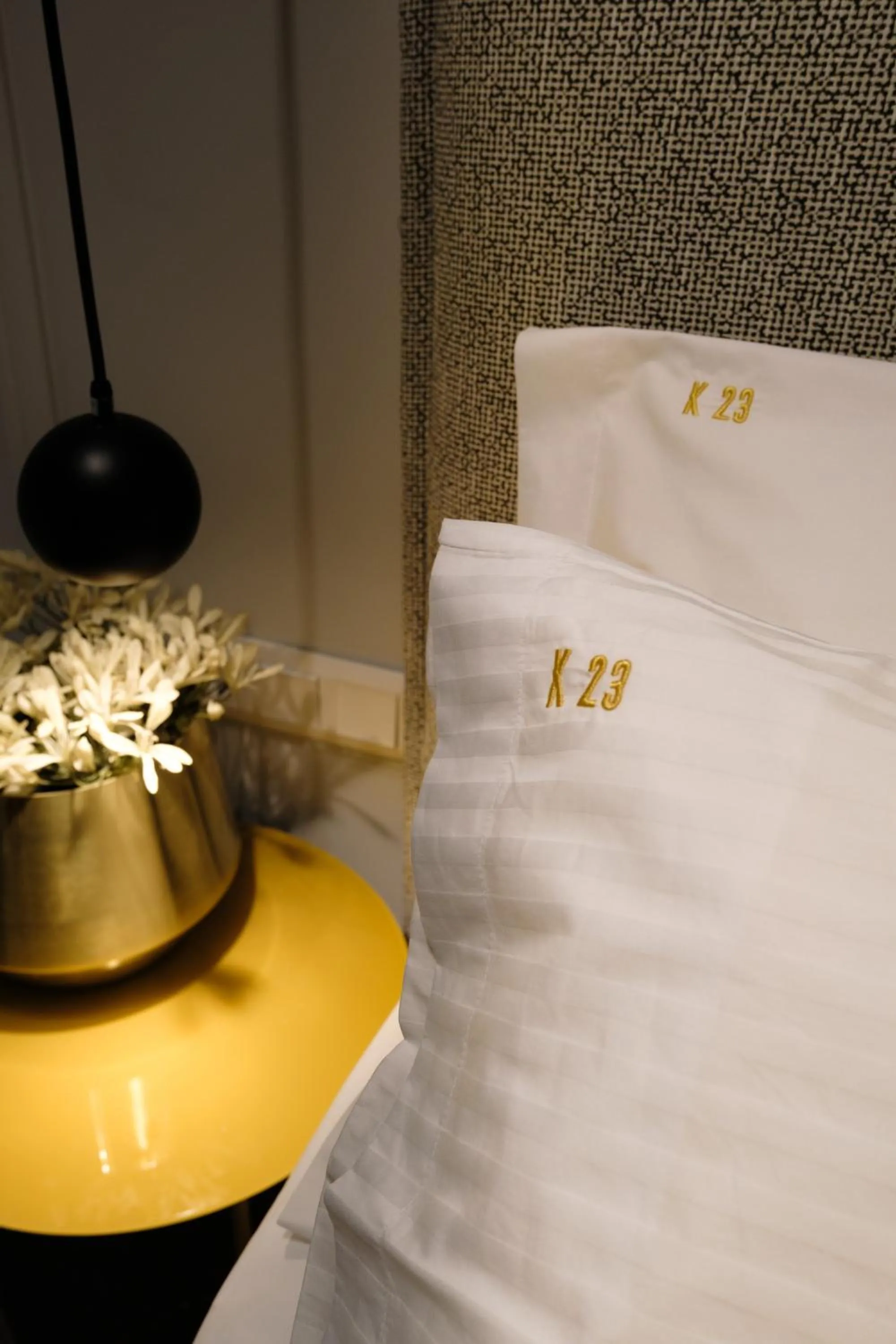 Bed in K23 Color Suites