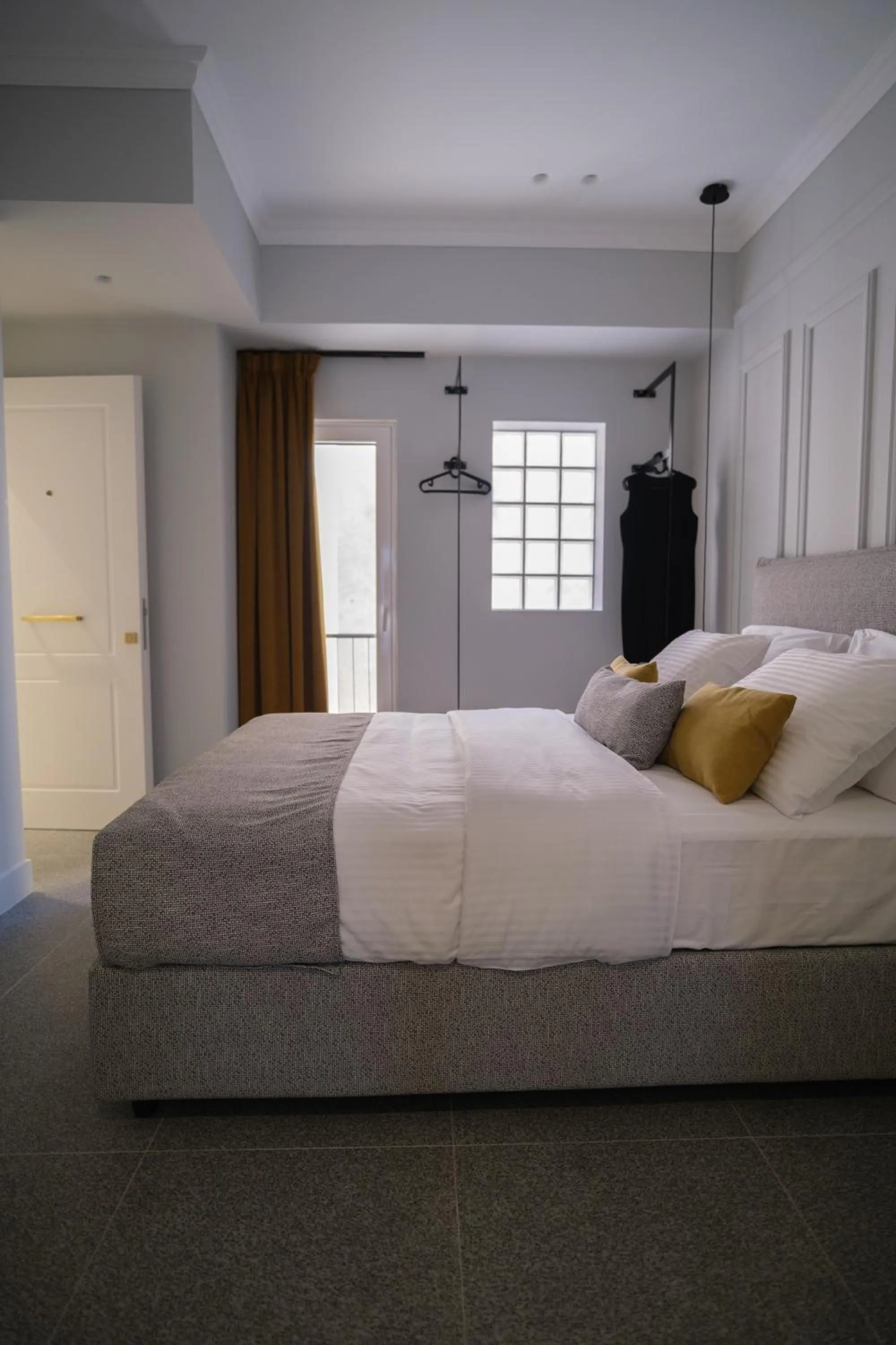 Bed in K23 Color Suites