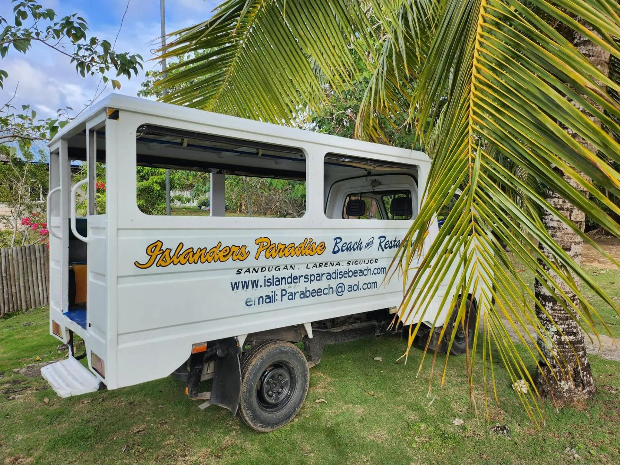 Natural landscape in Islanders Paradise Beach