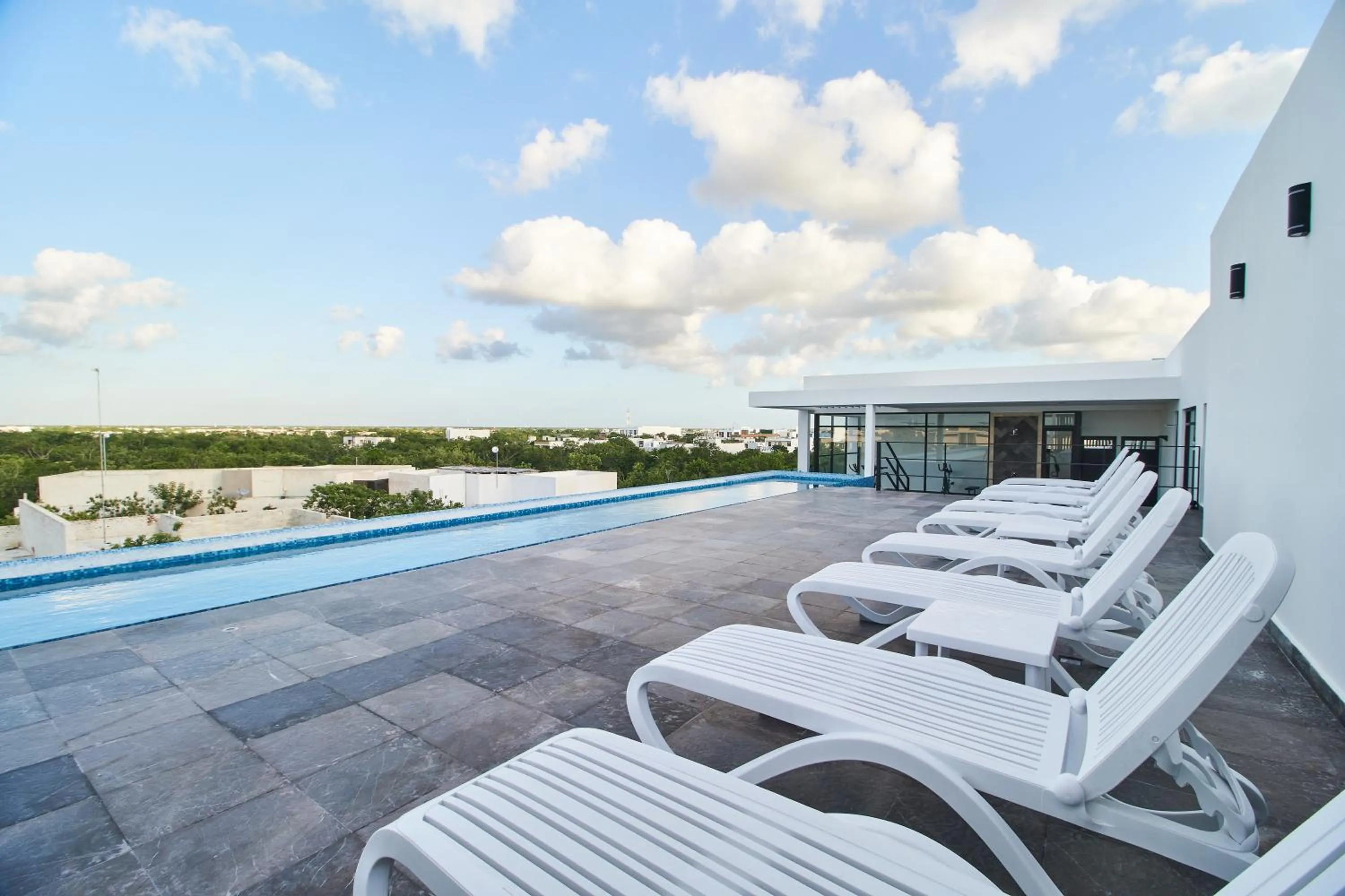 Balcony/Terrace in PH Othello - Private pool&Roof & Beach Club Access