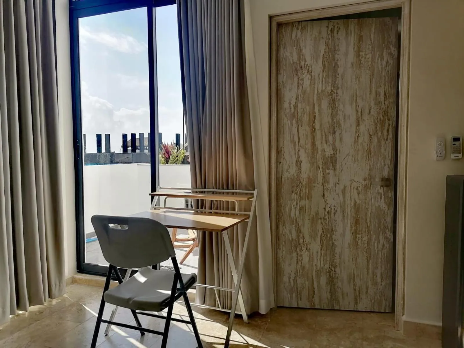 Bedroom in PH Othello - Private pool&Roof & Beach Club Access