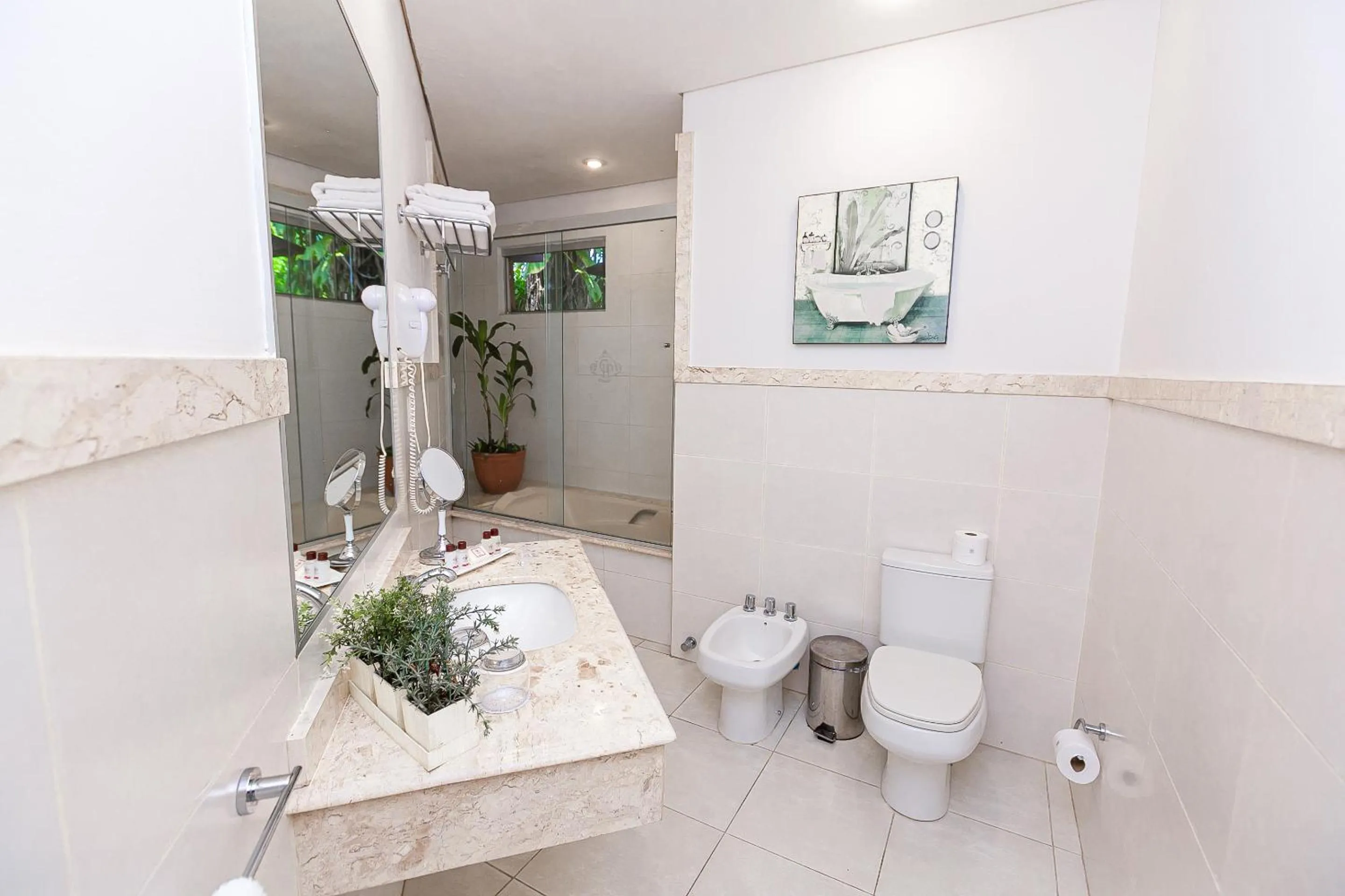 Bathroom in Gran Hotel del Paraguay