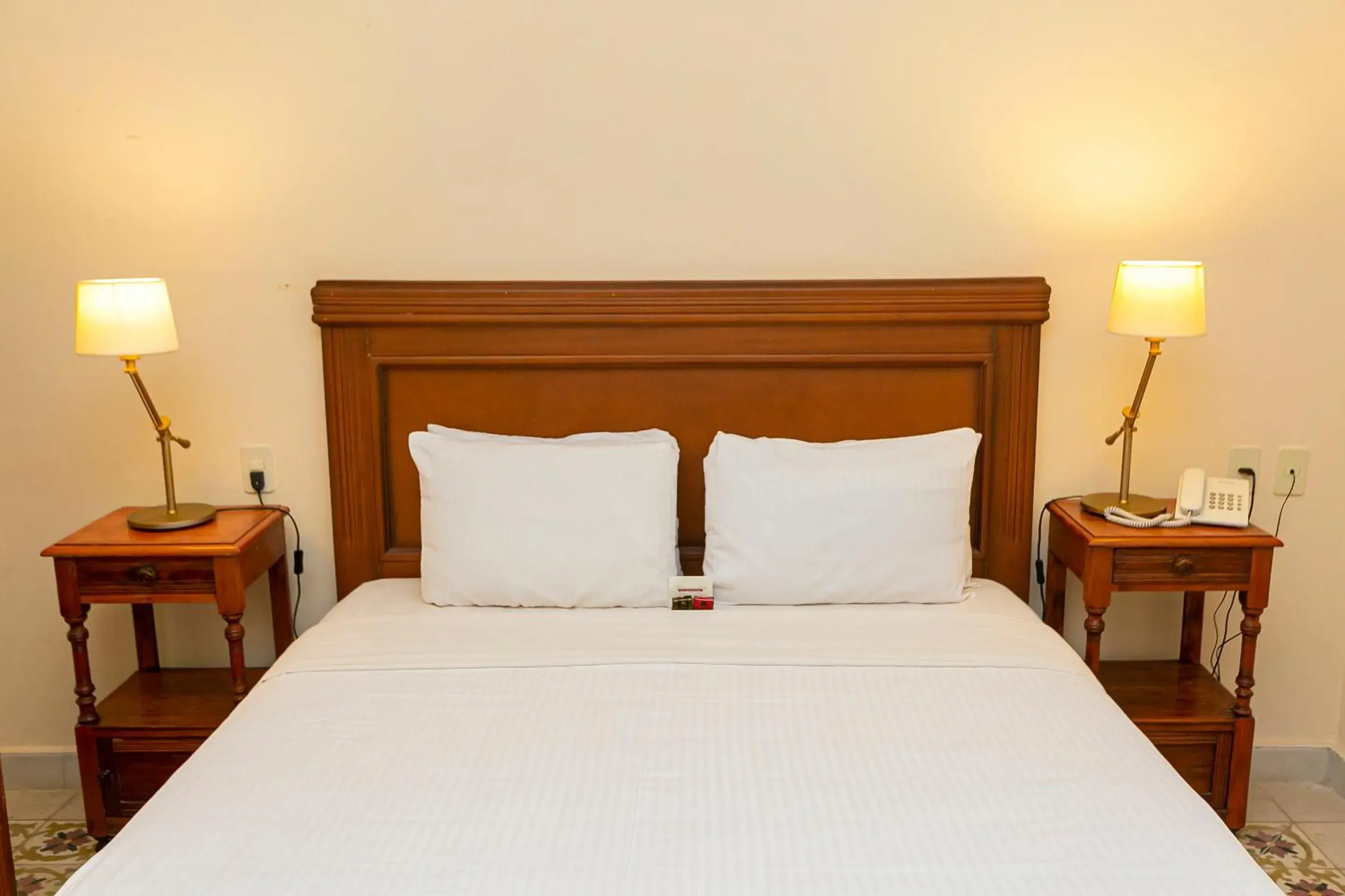 Bedroom, Bed in Gran Hotel del Paraguay Bedroom, Bed in Gran Hotel del Paraguay