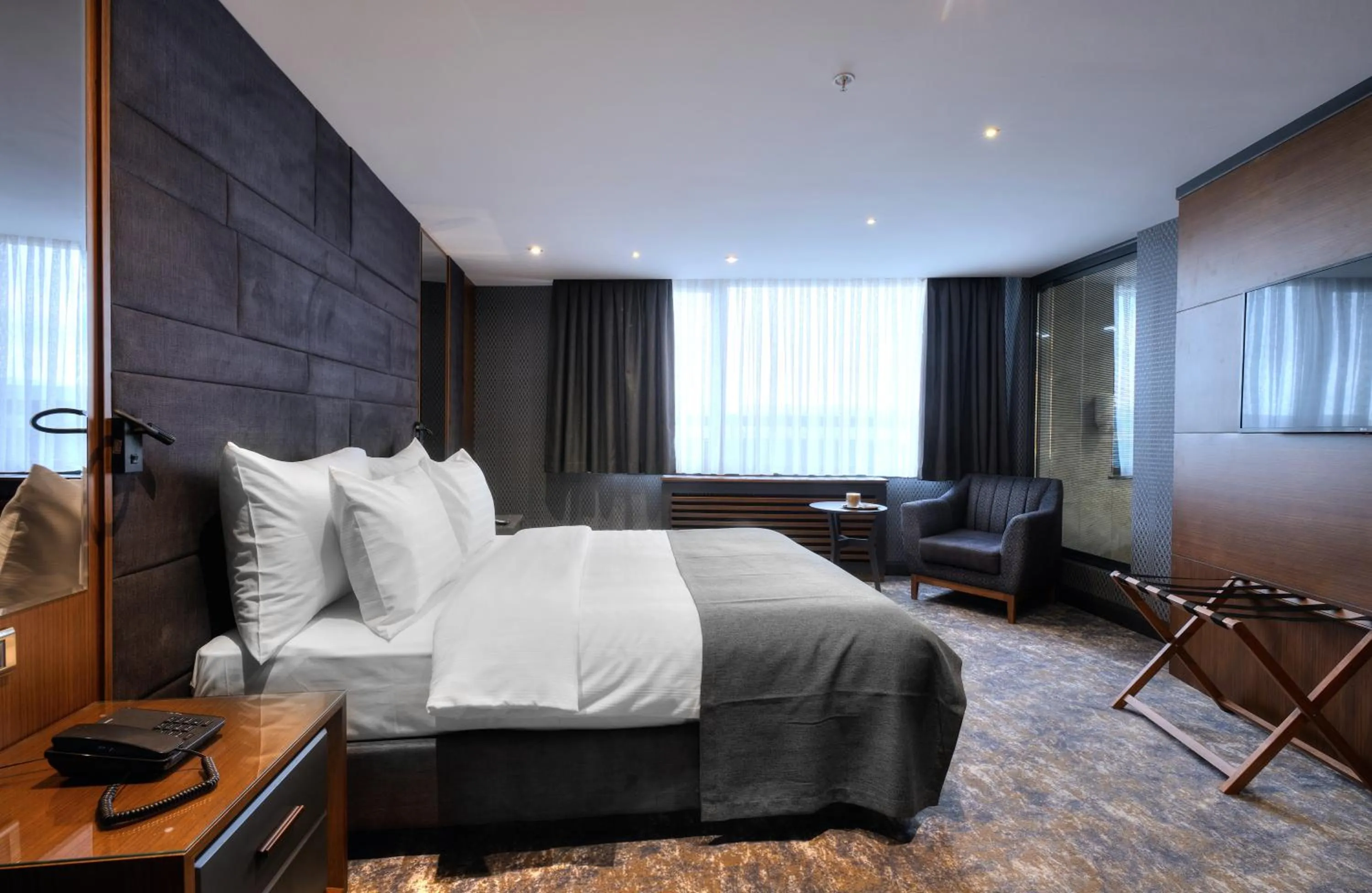 Bedroom, Bed in Nova Vista Centrum Hotel Eskisehir, a Member of Radisson Individuals