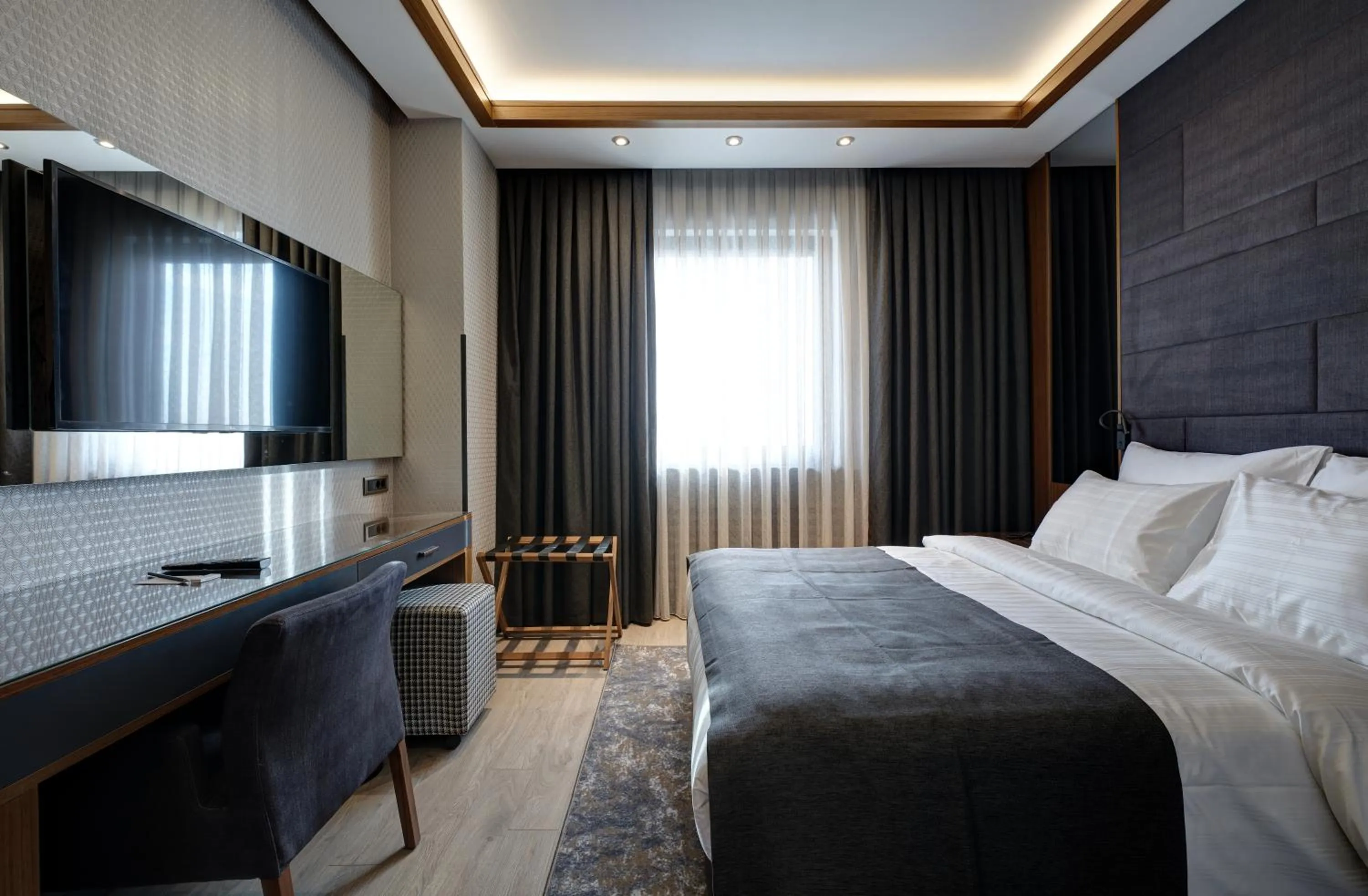 Bedroom, Bed in Nova Vista Centrum Hotel Eskisehir, a Member of Radisson Individuals