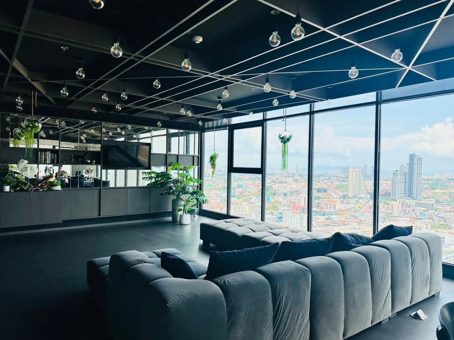 The Base Central Pattaya