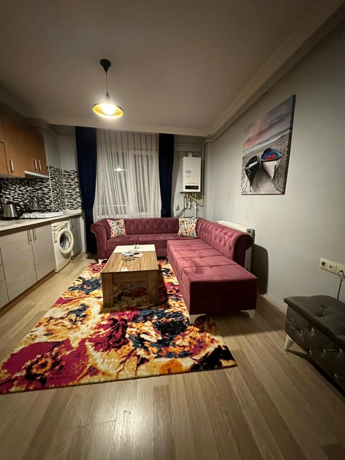 Kitchen or kitchenette in AYDOĞDU SUİT OTEL