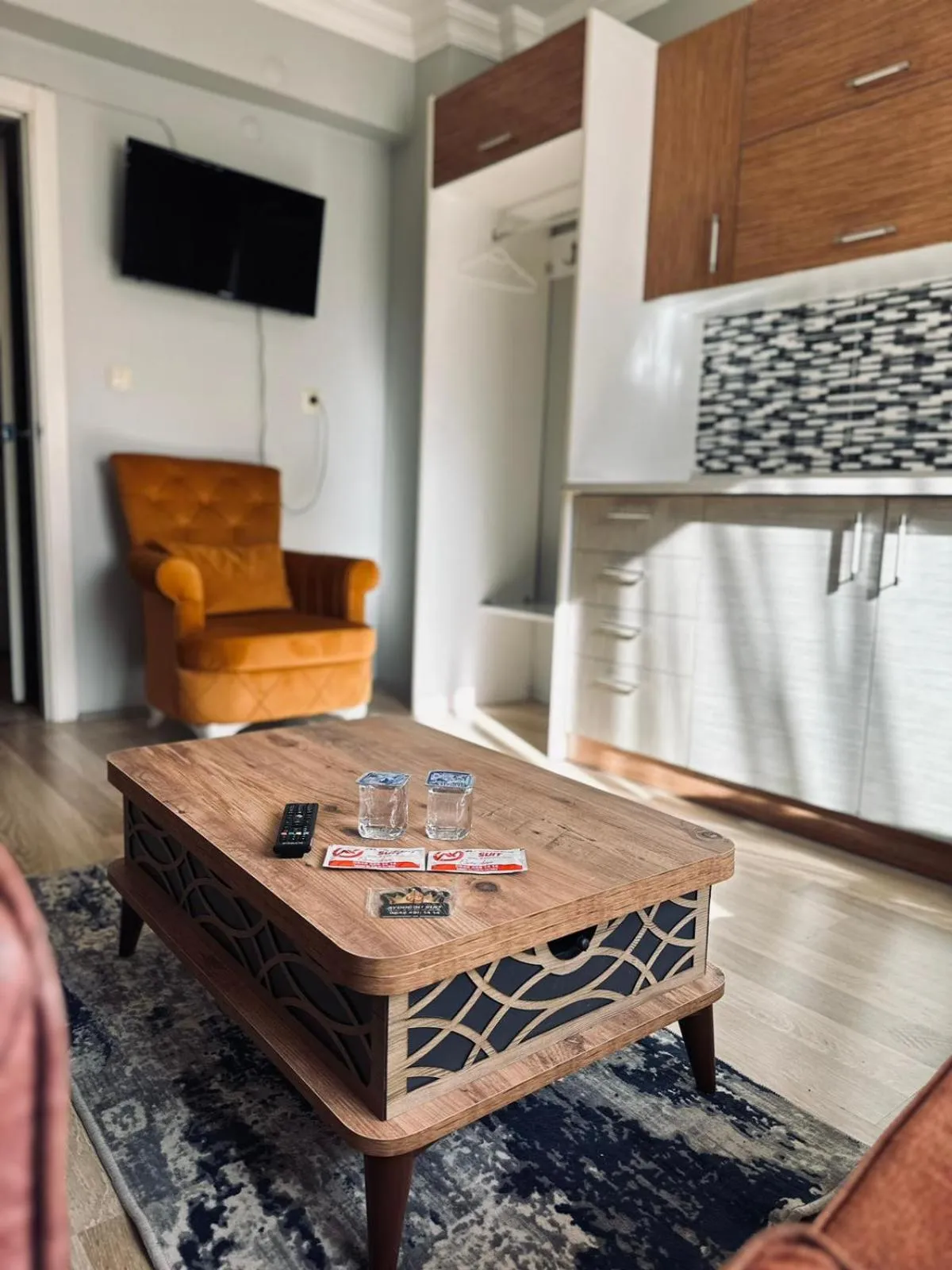 TV and multimedia in AYDOĞDU SUİT OTEL