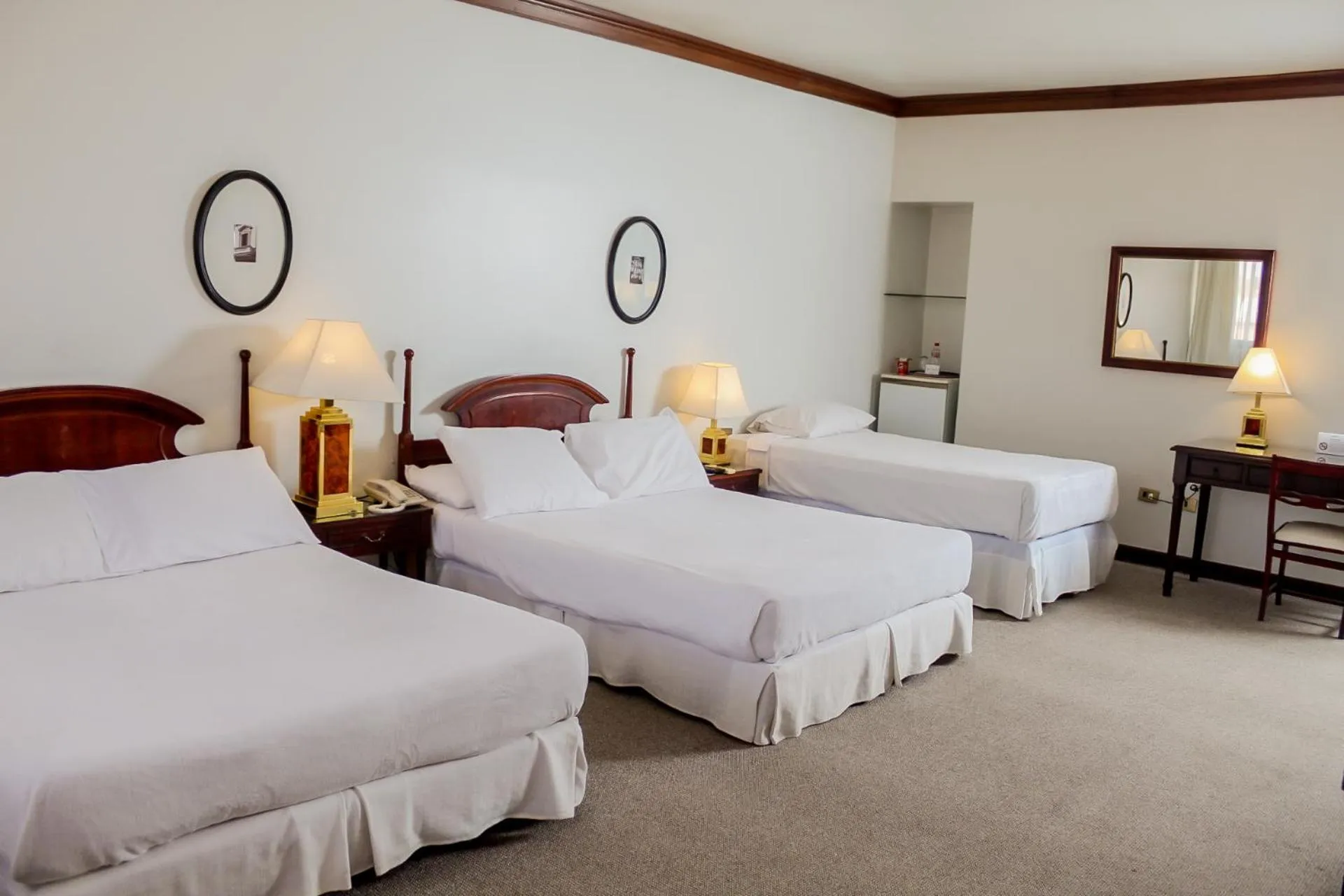 Bed in Nobile Suites Excelsior Asuncion