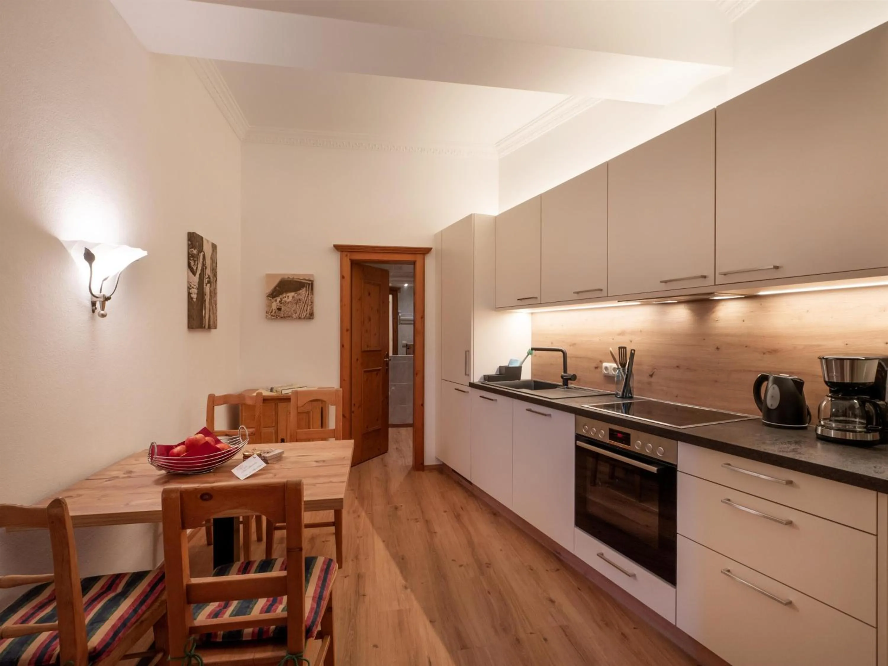 Kitchen or kitchenette in Ferienhaus Willms am Gaisberg