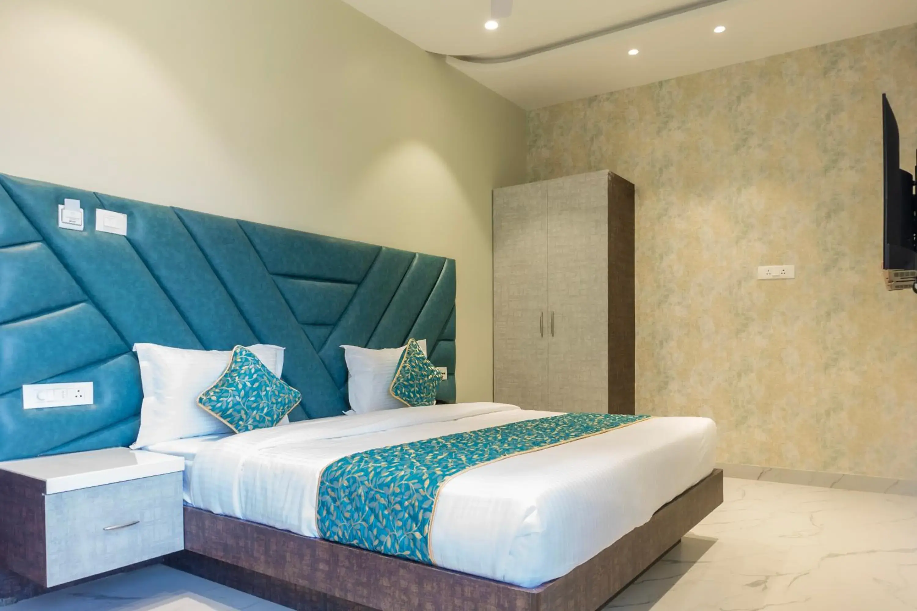 Deluxe Room in The Kamoda Resort Deluxe Room in The Kamoda Resort