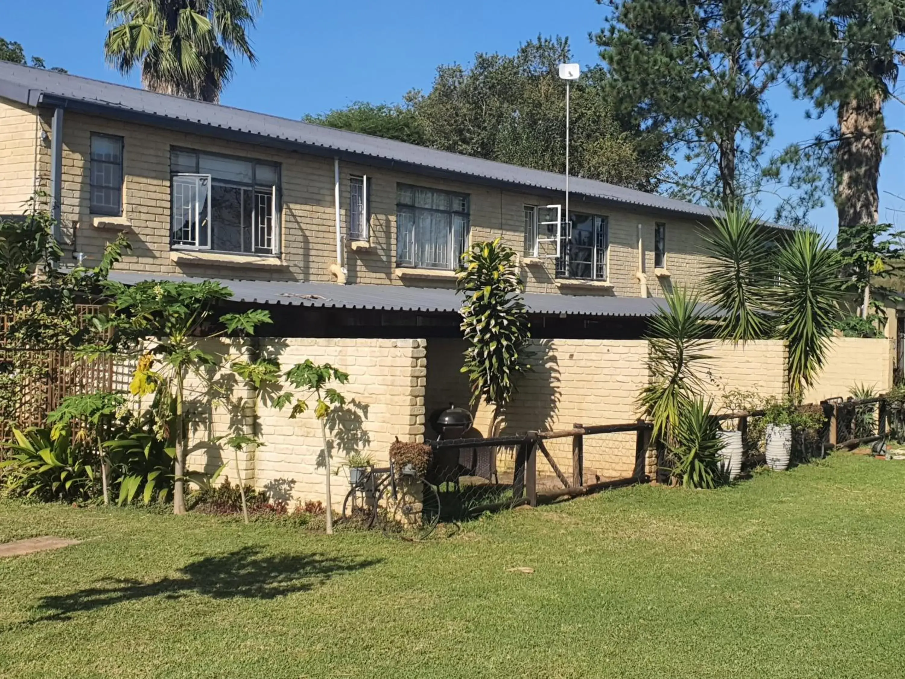 Property building in KatiKati Eco Lodge Property building in KatiKati Eco Lodge