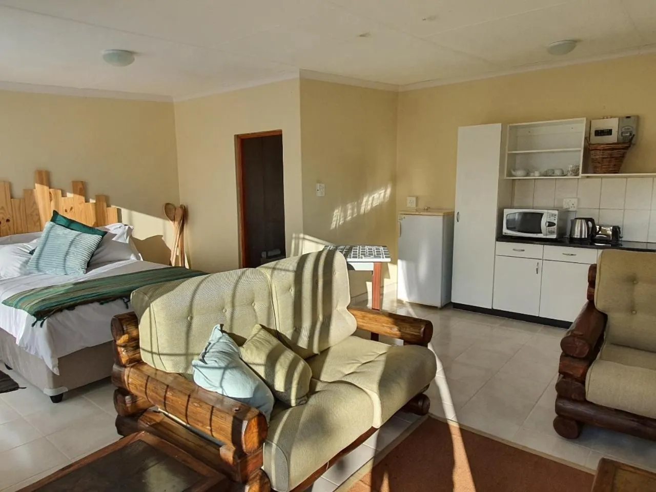 Bed in KatiKati Eco Lodge