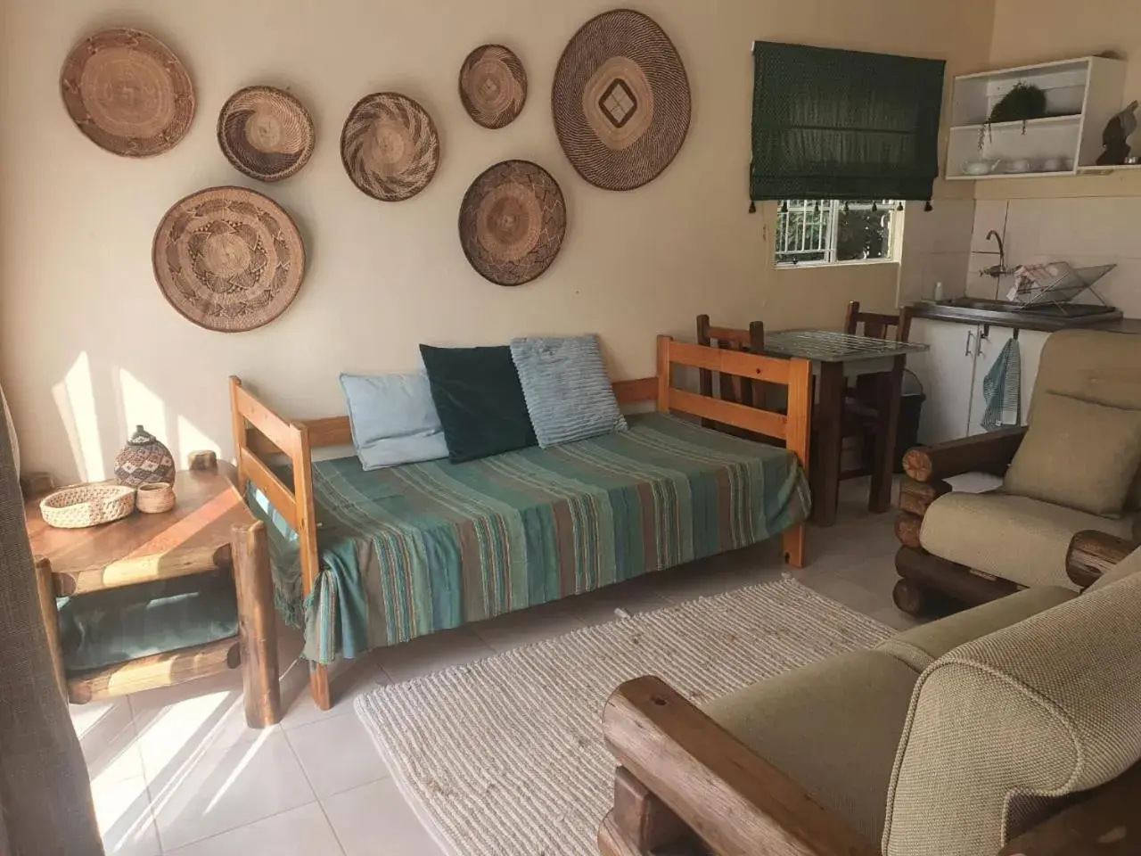 Standard Triple Studio - single occupancy in KatiKati Eco Lodge Standard Triple Studio - single occupancy in KatiKati Eco Lodge