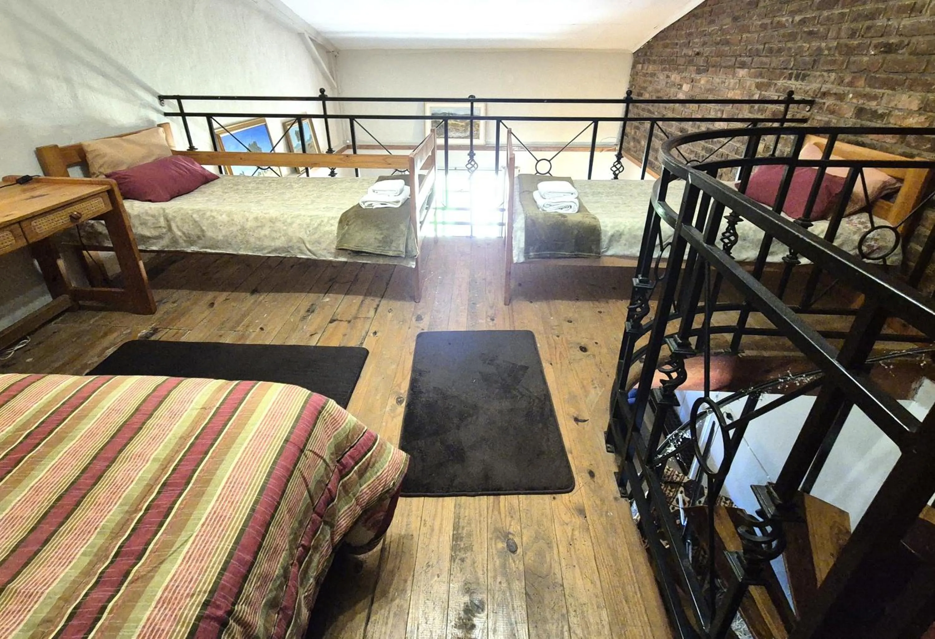 Bed in KatiKati Eco Lodge