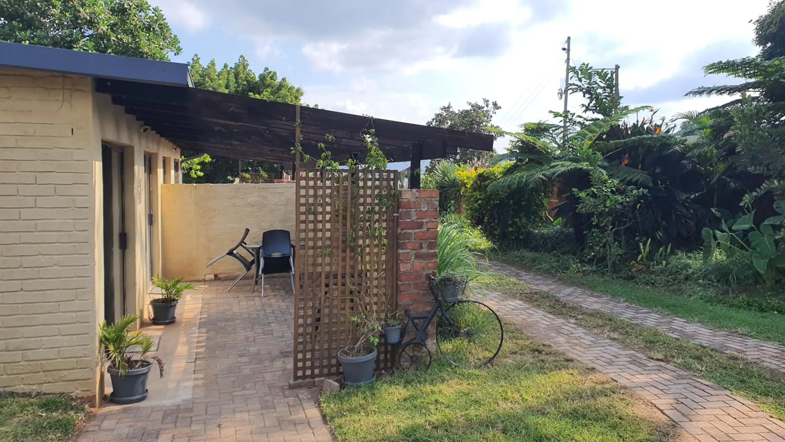 Property building in KatiKati Eco Lodge Property building in KatiKati Eco Lodge