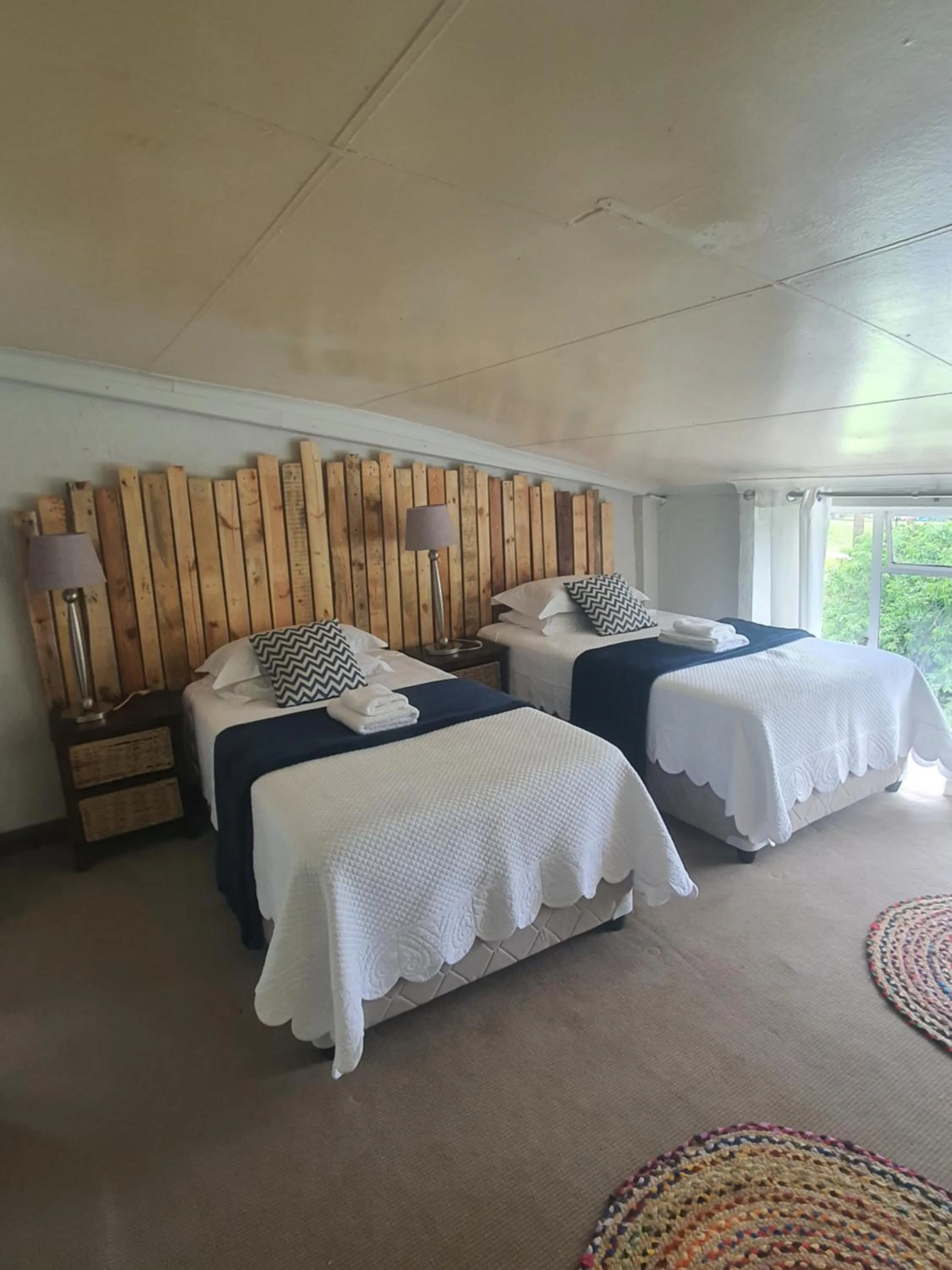Bed in KatiKati Eco Lodge