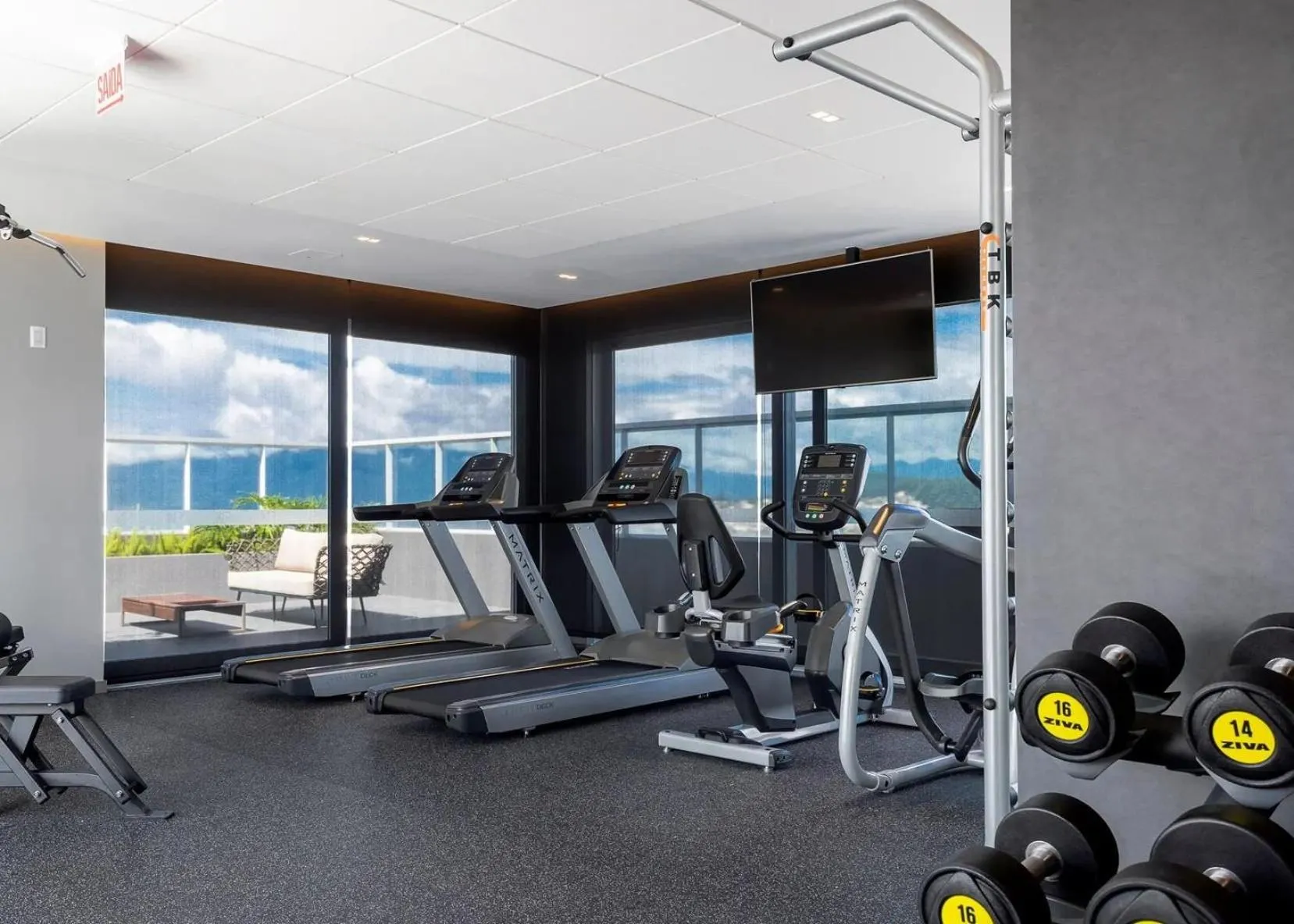 Fitness centre/facilities in K-Platz 406 - Studio Elegante e Moderno na Melhor Localização do Continente