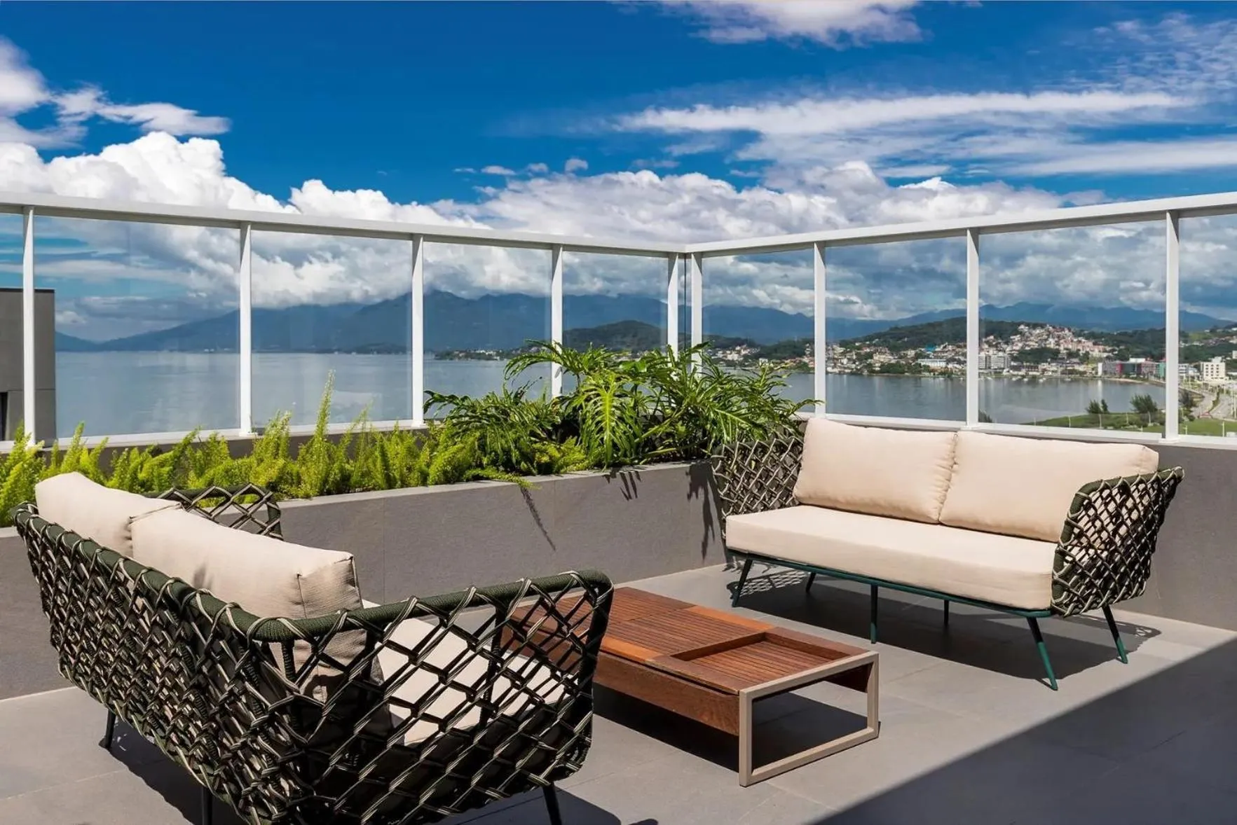 Garden view in K-Platz 406 - Studio Elegante e Moderno na Melhor Localização do Continente
