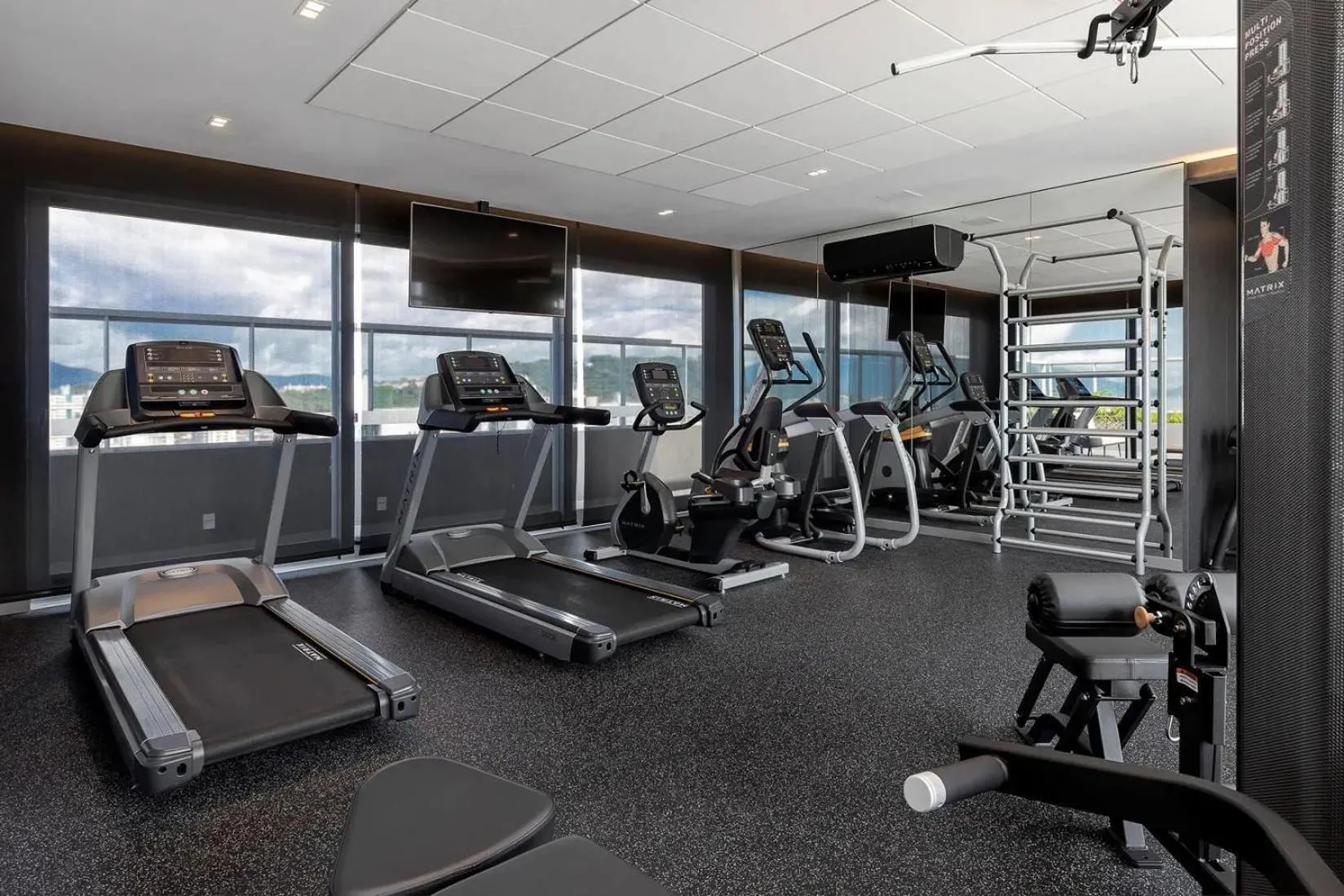 Fitness centre/facilities in K-Platz 406 - Studio Elegante e Moderno na Melhor Localização do Continente