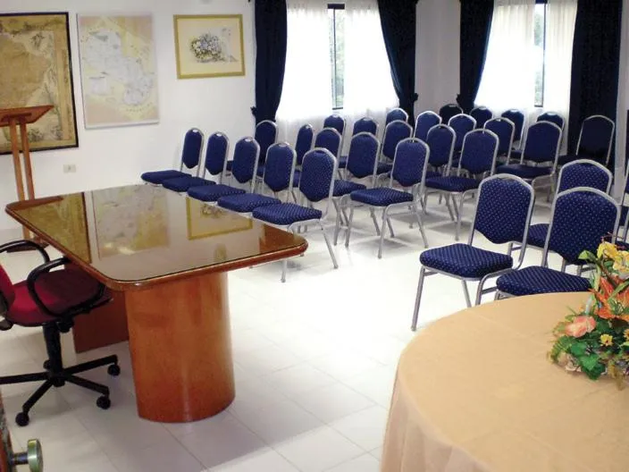 Meeting/conference room in Hotel Portal del Sol