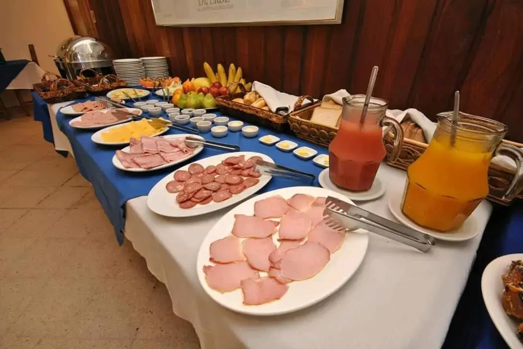 Restaurant/places to eat in Hotel Portal del Sol Restaurant/places to eat in Hotel Portal del Sol