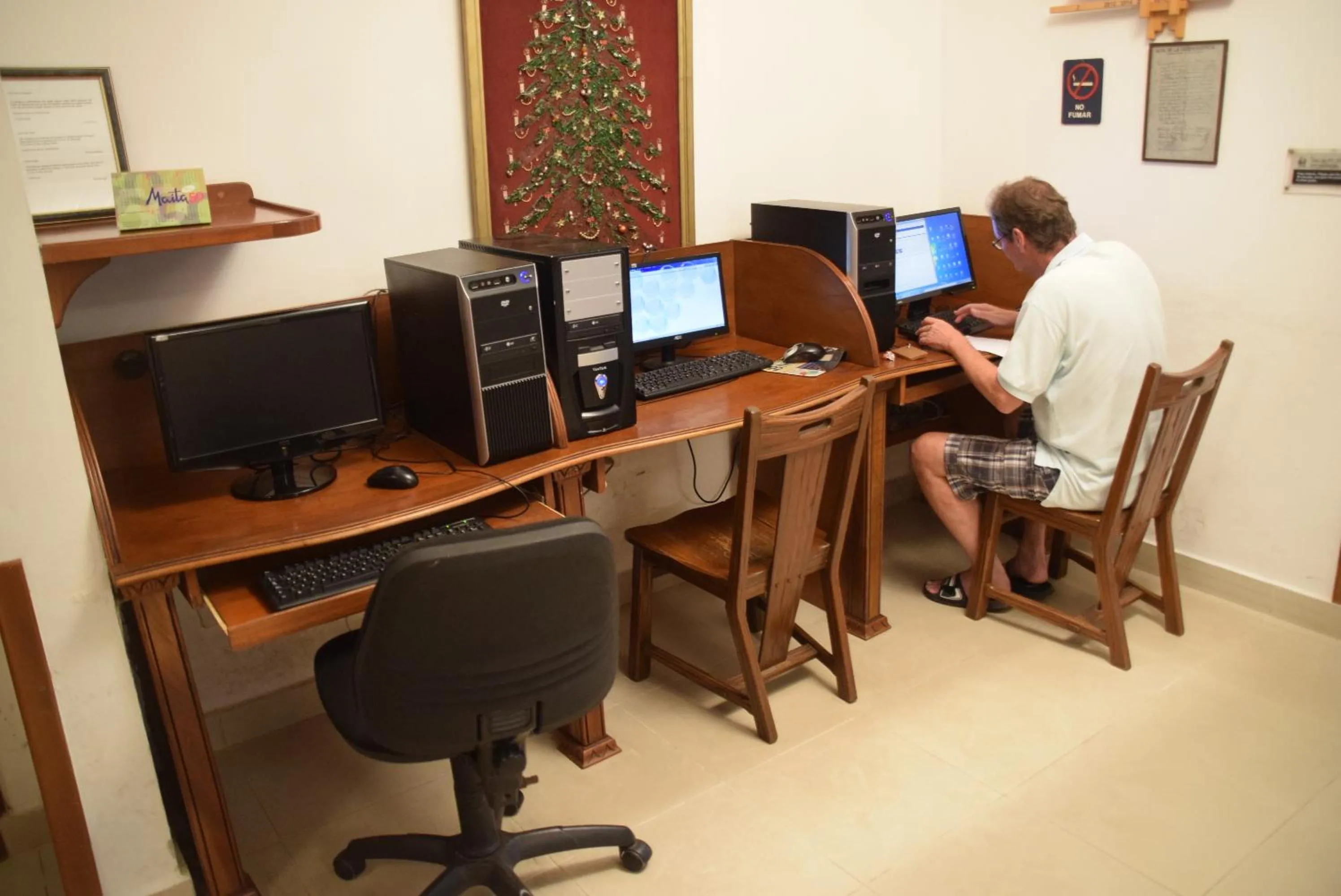 Business facilities in Hotel Portal del Sol