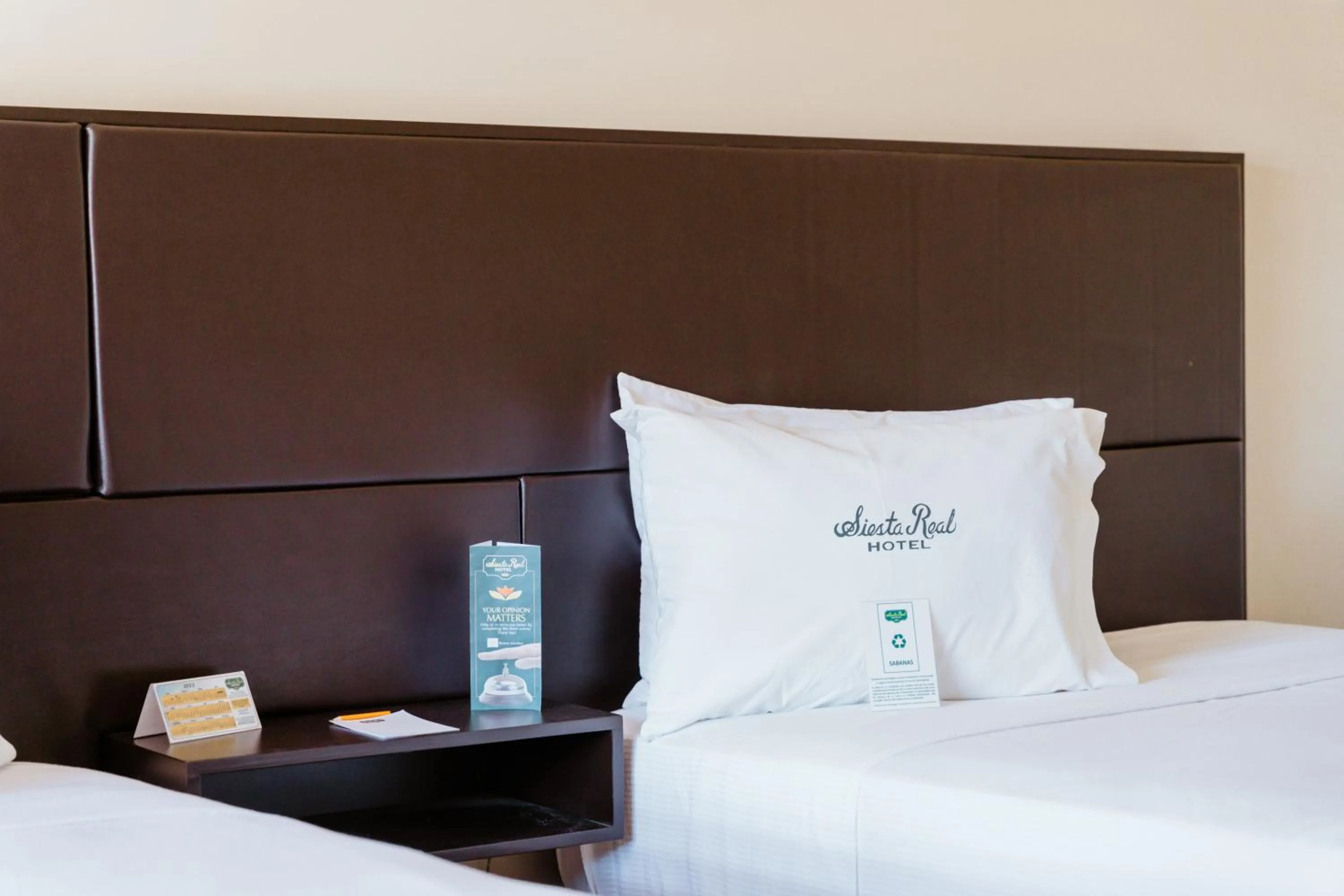 Bed in Hotel Siesta Real