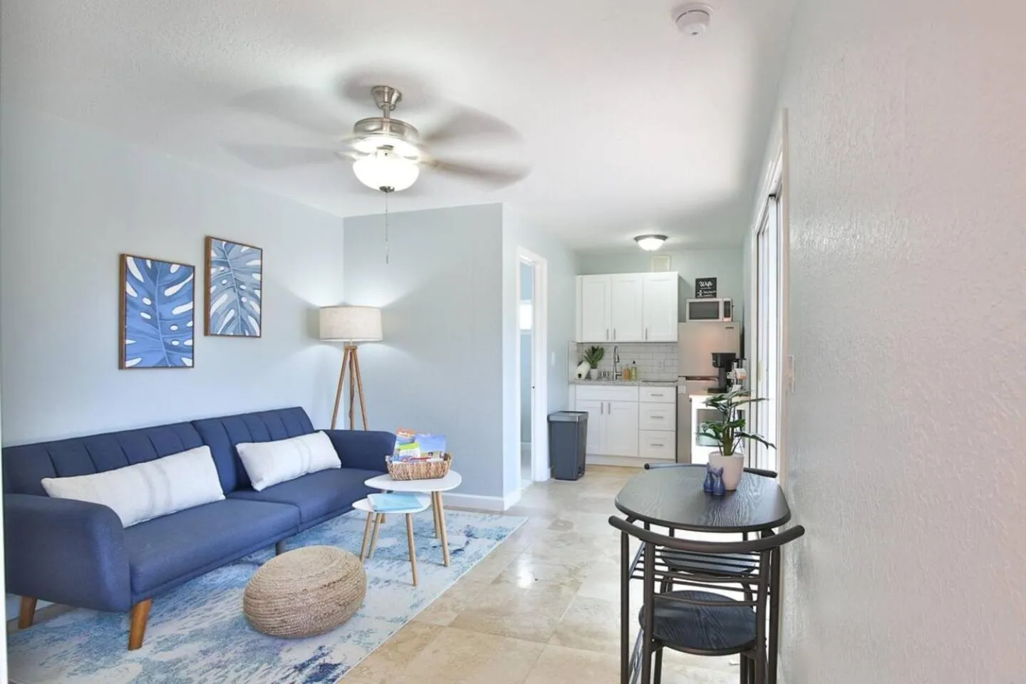 Coastal Villa w Amazing Courtyard - Splash Pad!