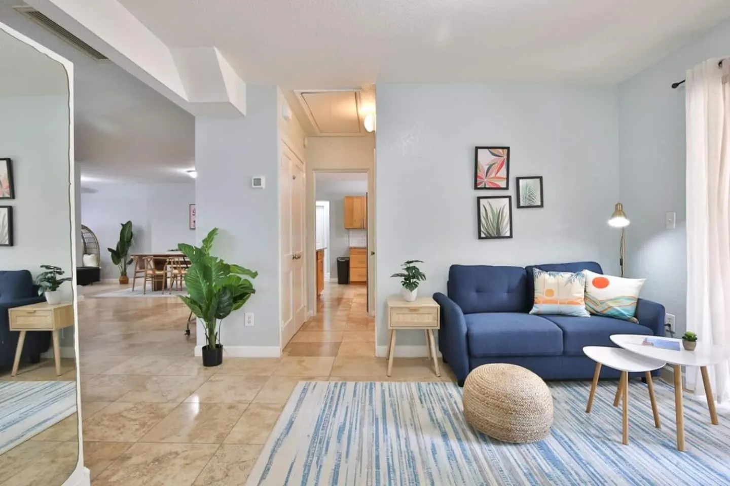 Coastal Villa w Amazing Courtyard - Splash Pad!