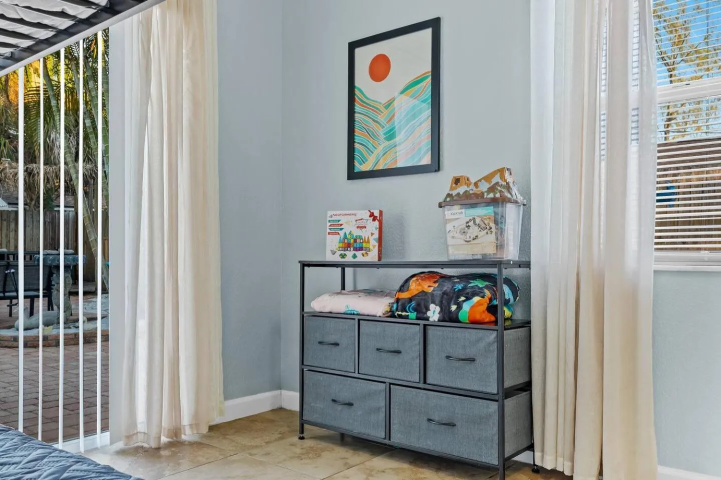 Coastal Villa w Amazing Courtyard - Splash Pad!