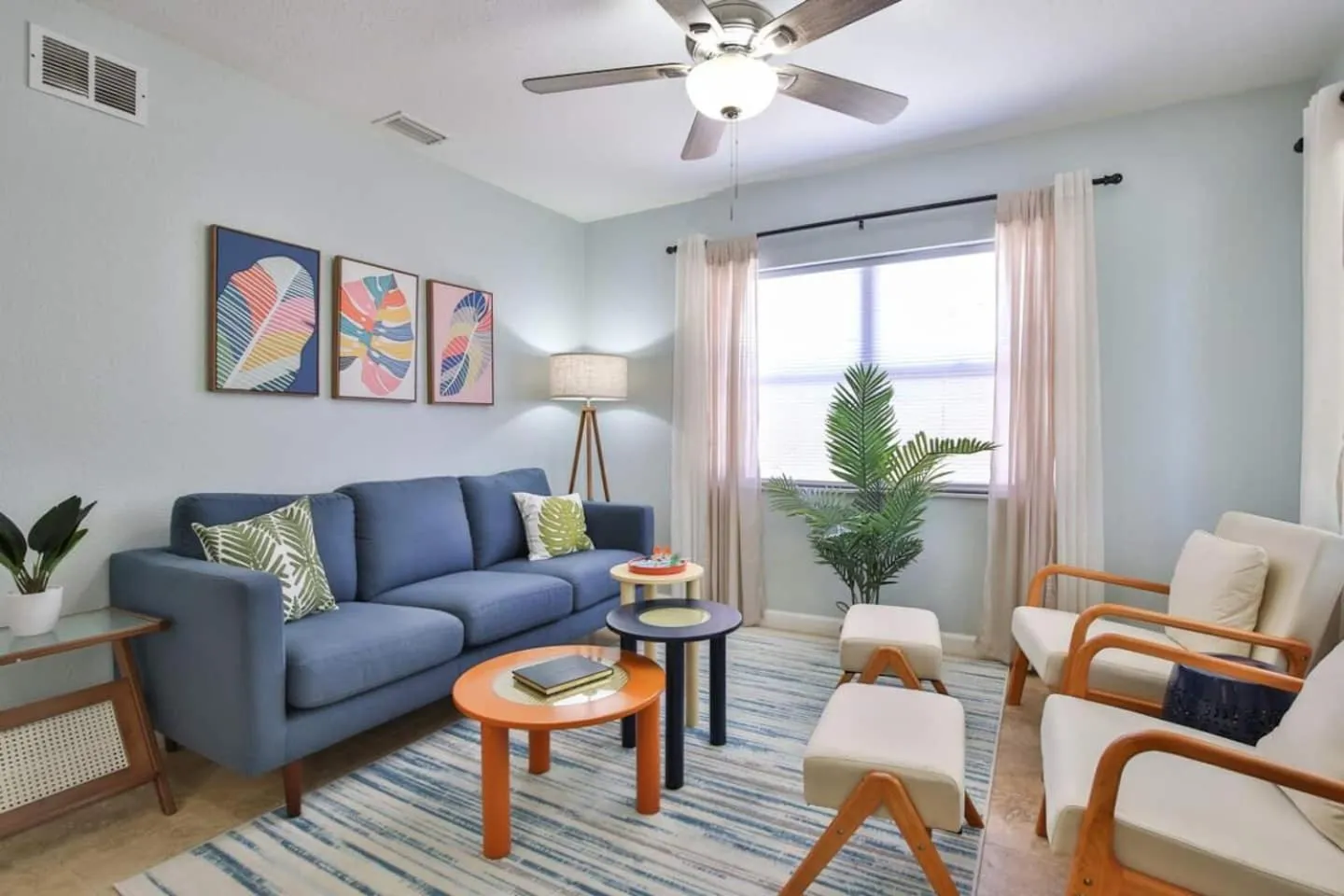 Coastal Villa w Amazing Courtyard - Splash Pad!