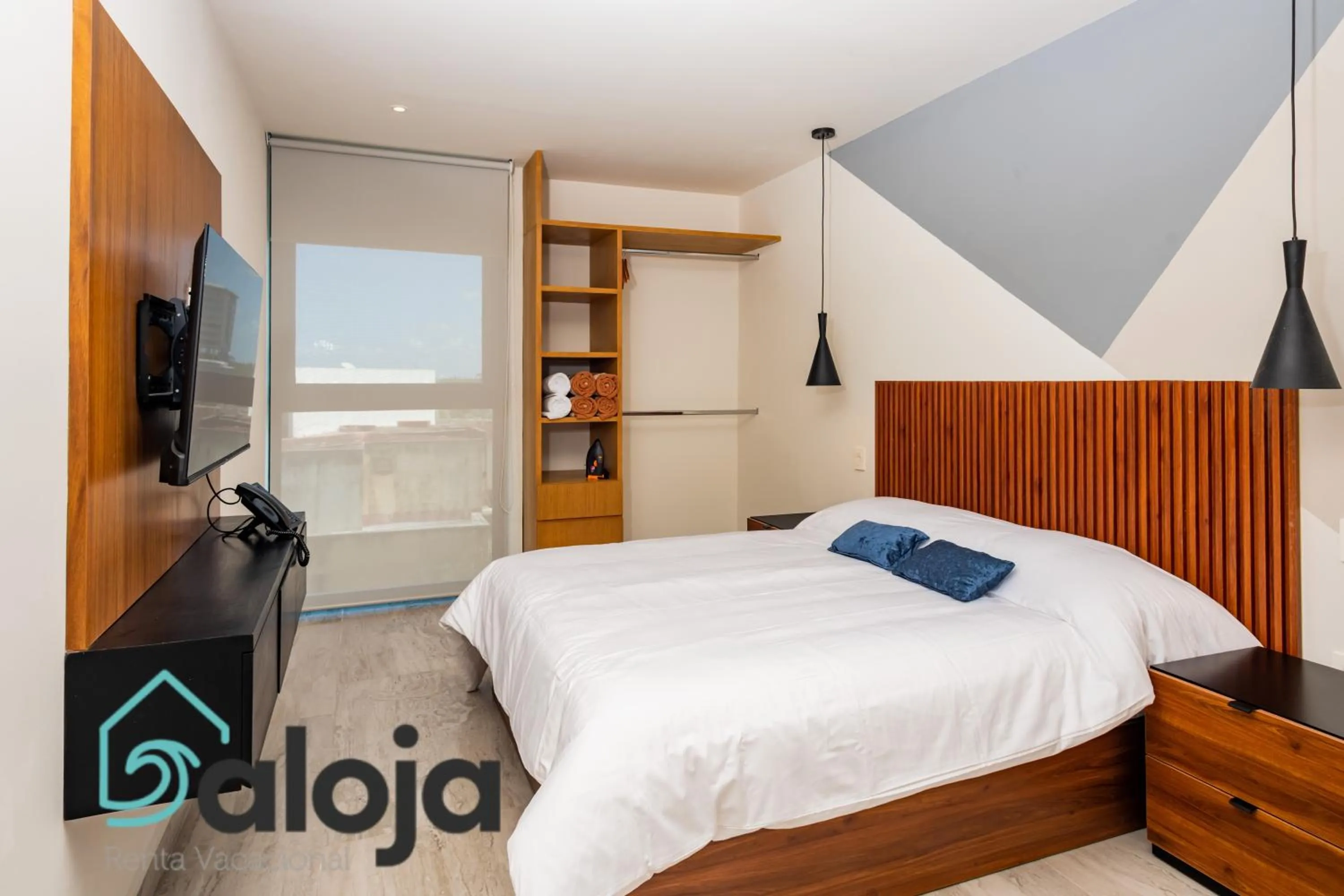 Bed in Torre Sofia - By Aloja RV