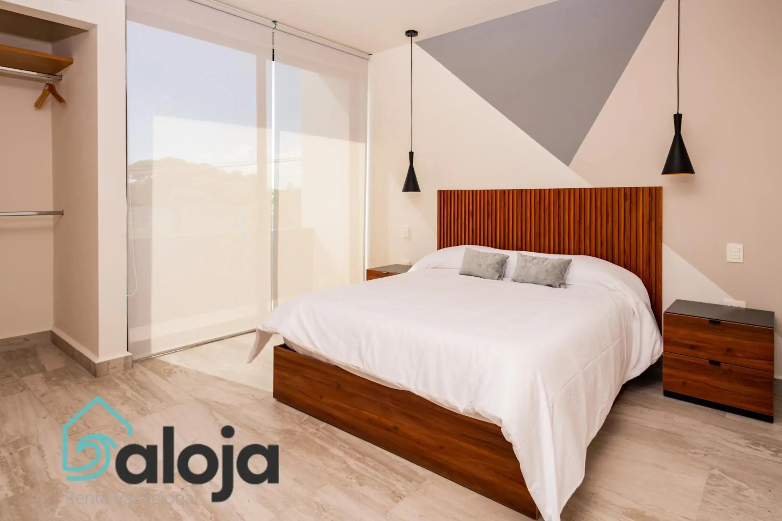 Studio with Balcony in Torre Sofia - By Aloja RV Studio with Balcony in Torre Sofia - By Aloja RV