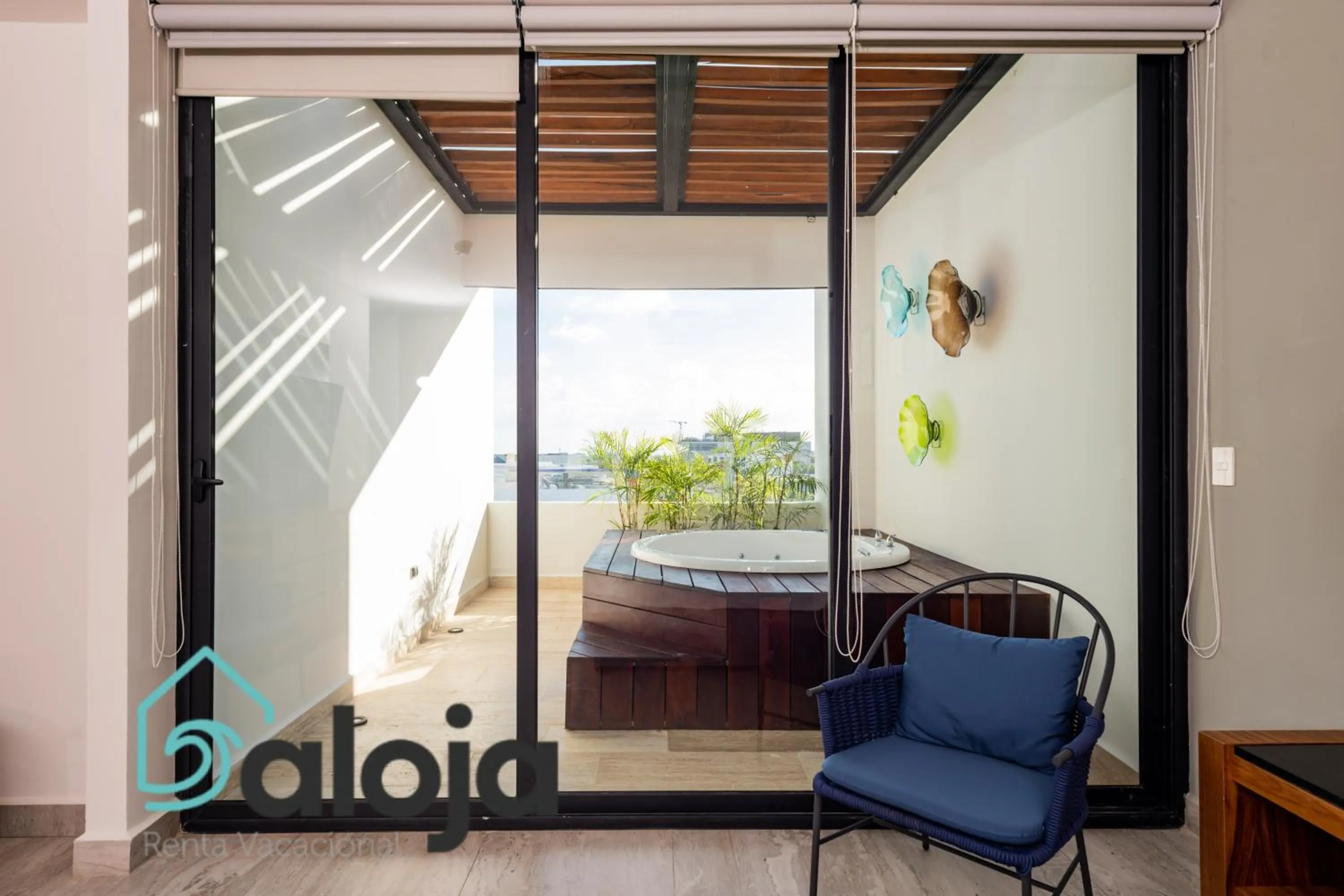 Balcony/Terrace in Torre Sofia - By Aloja RV