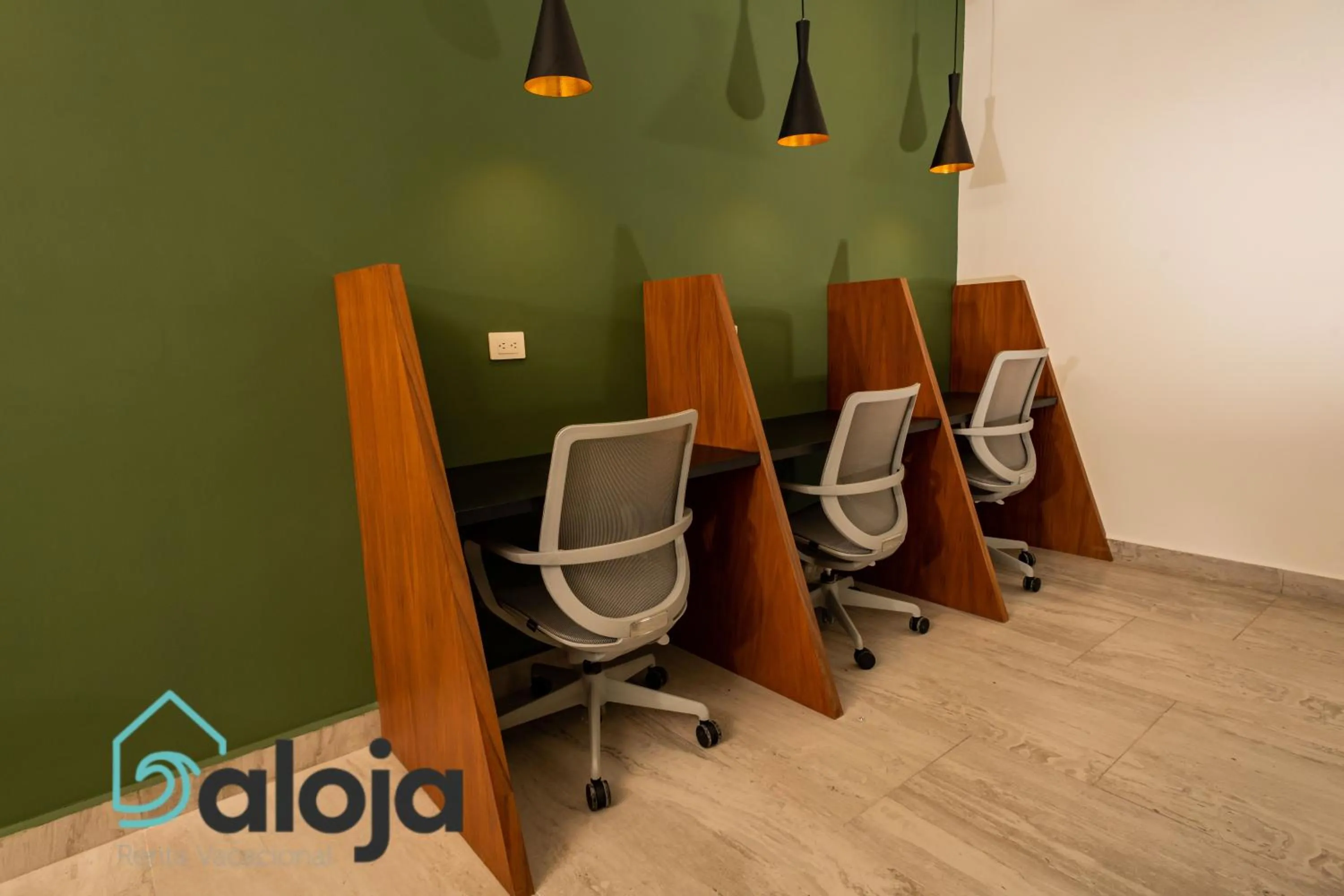 Meeting/conference room in Torre Sofia - By Aloja RV