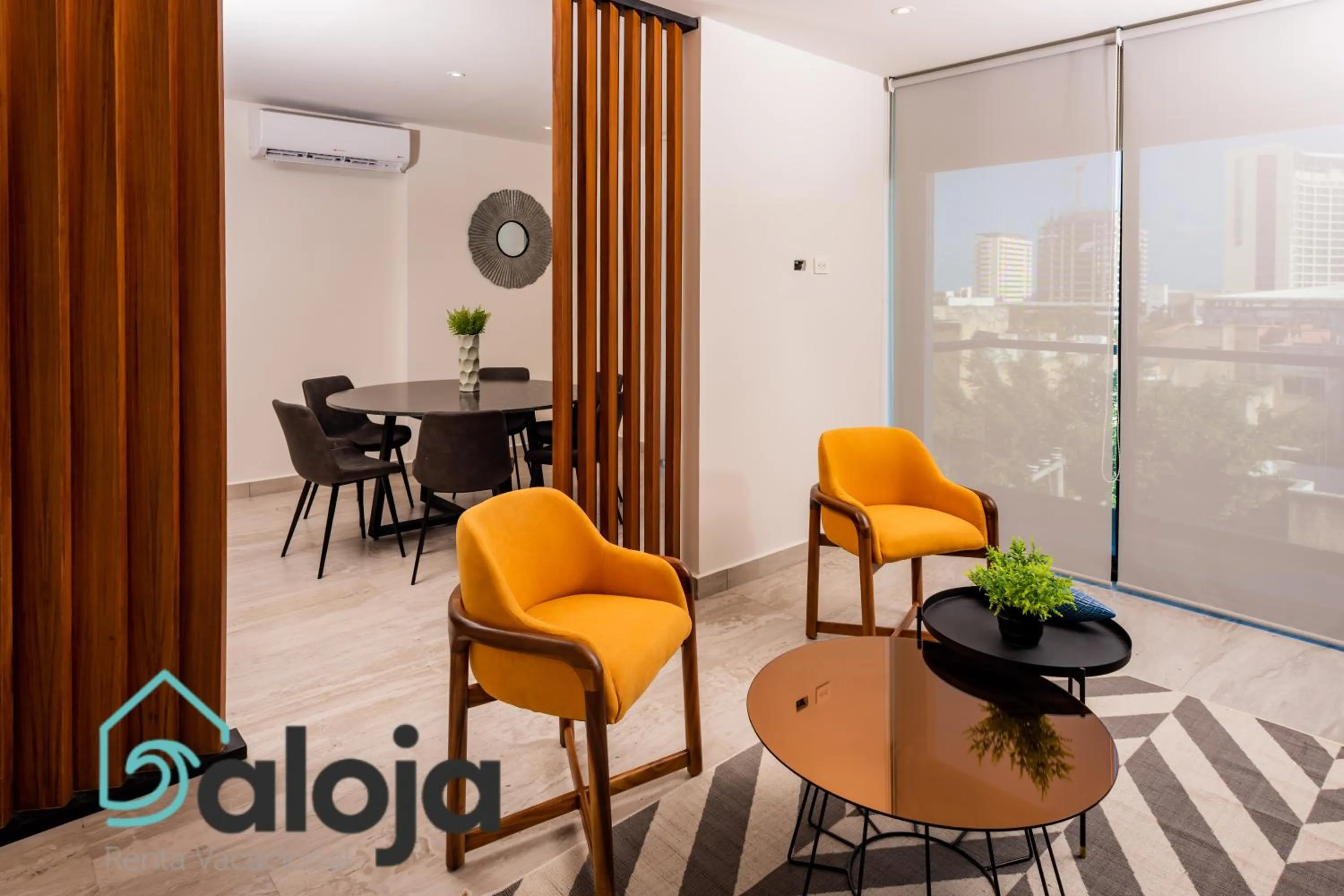 Living room in Torre Sofia - By Aloja RV